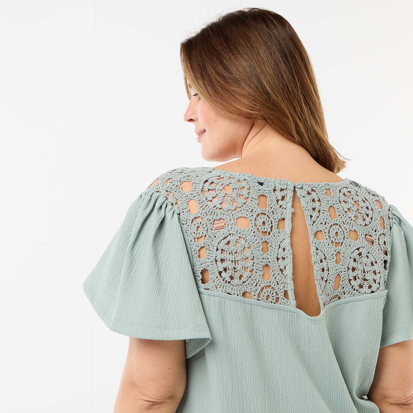 Crepe Knit Tee with Macrame Details BLUE
