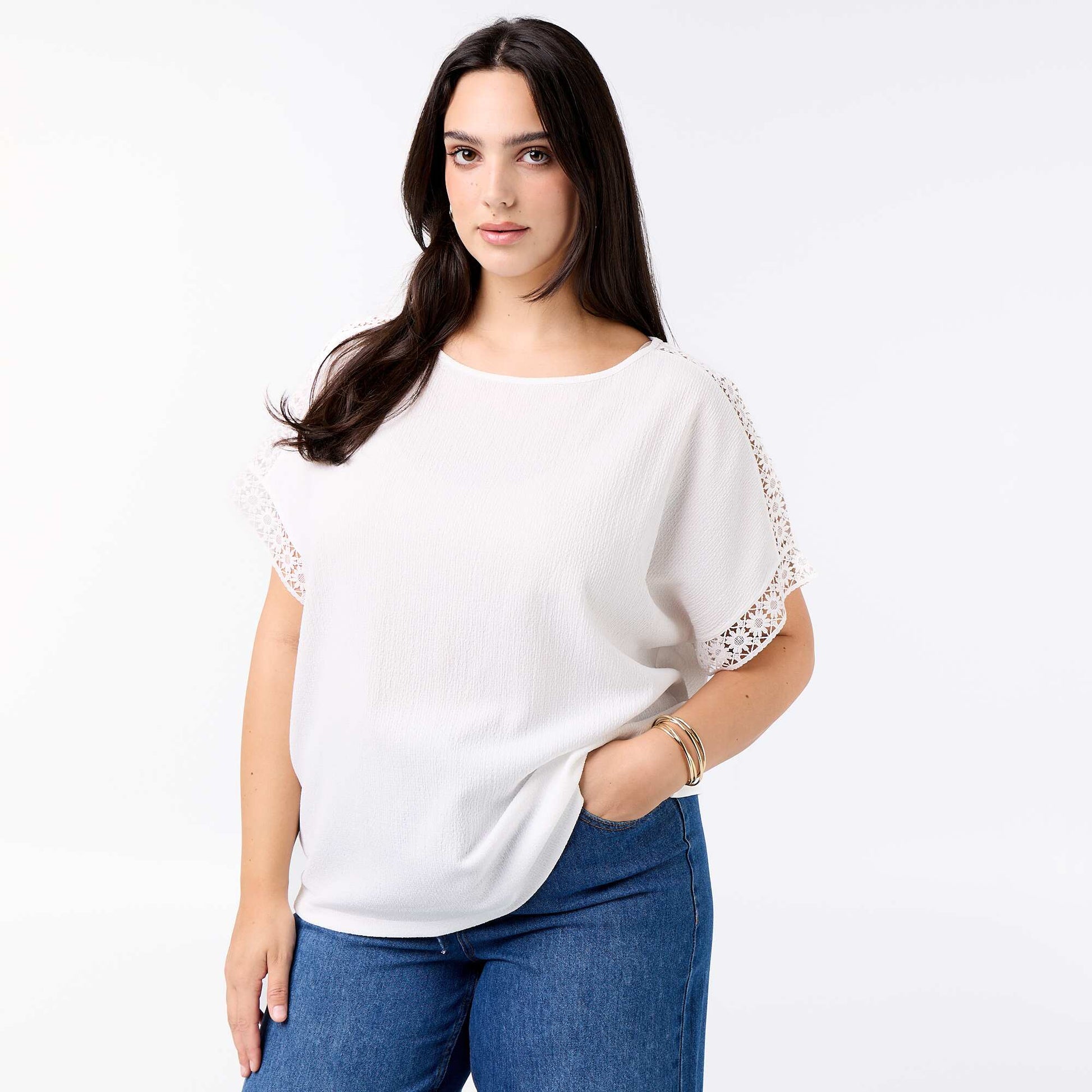 Solid T-shirt with Embroidered & Macramé Sleeves WHITE