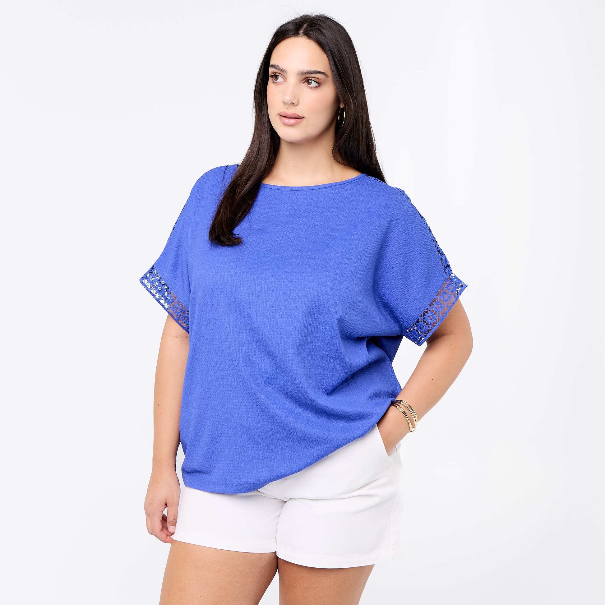 Solid T-shirt with Embroidered & Macramé Sleeves BLUE