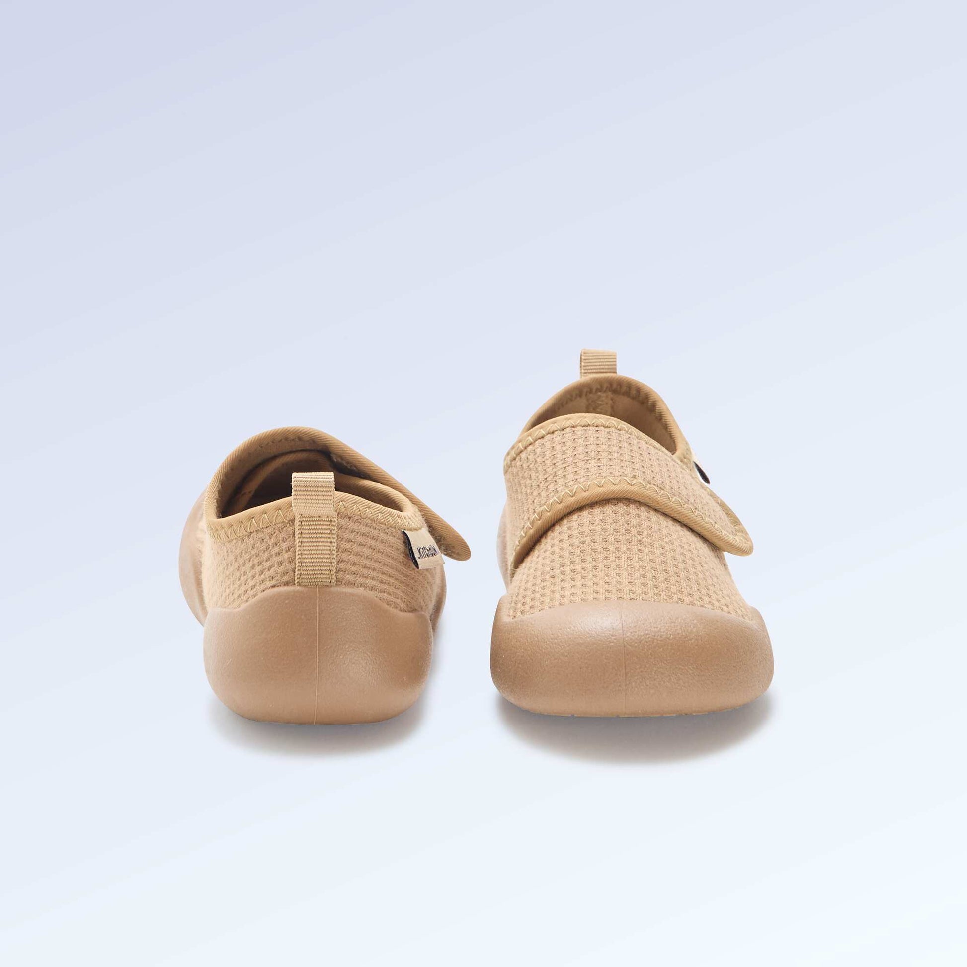Kitchoun Motor Skills Slippers - Stage 4 'Walking' BROWN