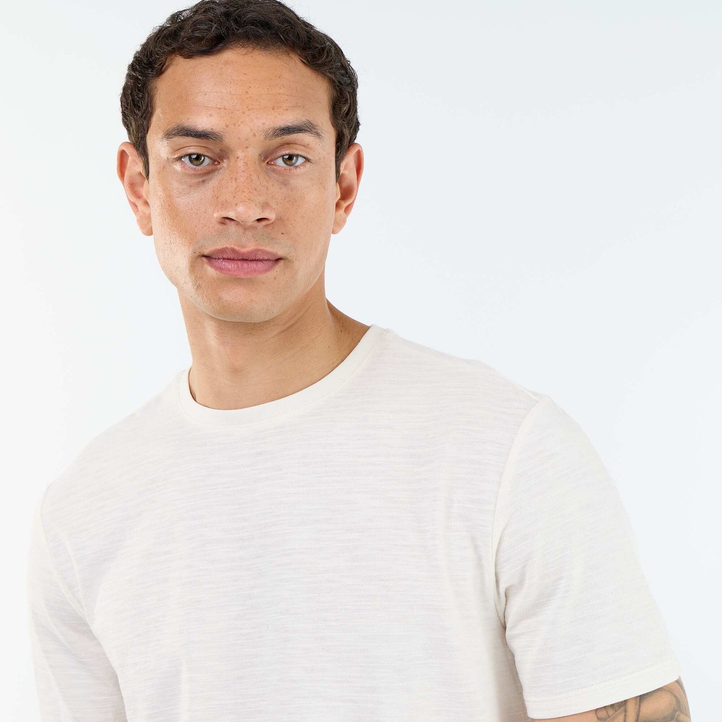 Plain Short-Sleeved T-Shirt WHITE