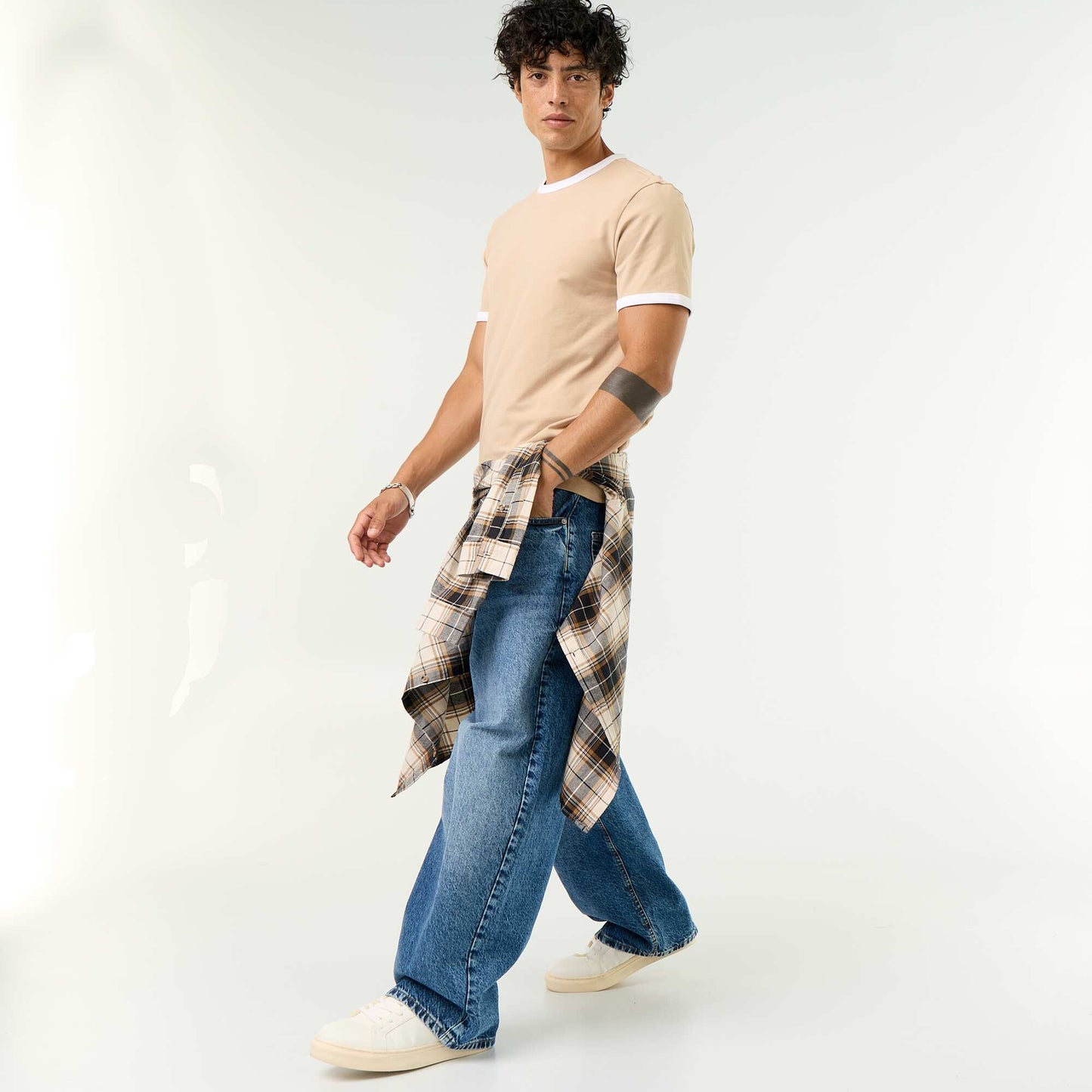 Short-Sleeved T-shirt with Contrasting Trim BEIGE