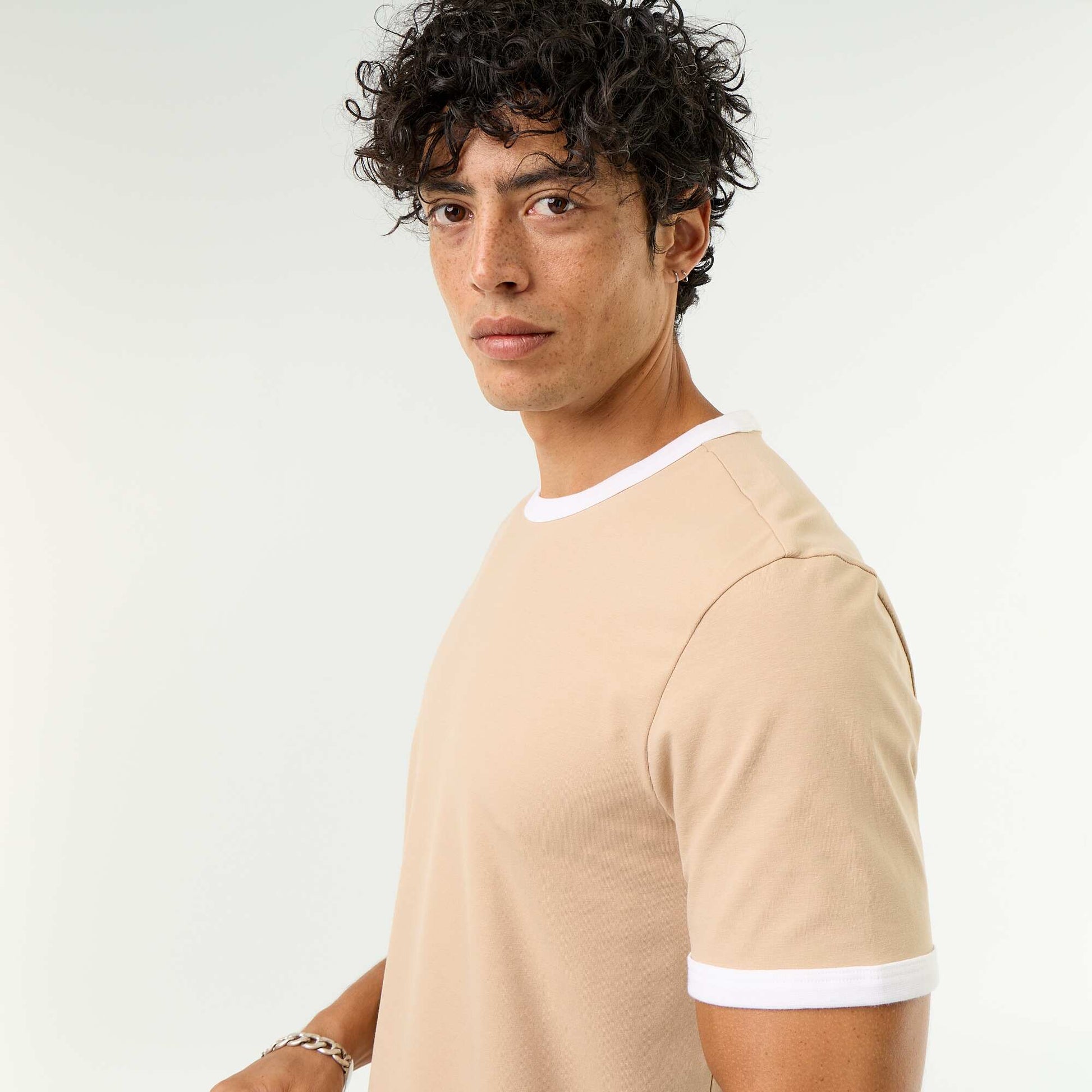 Short-Sleeved T-shirt with Contrasting Trim BEIGE
