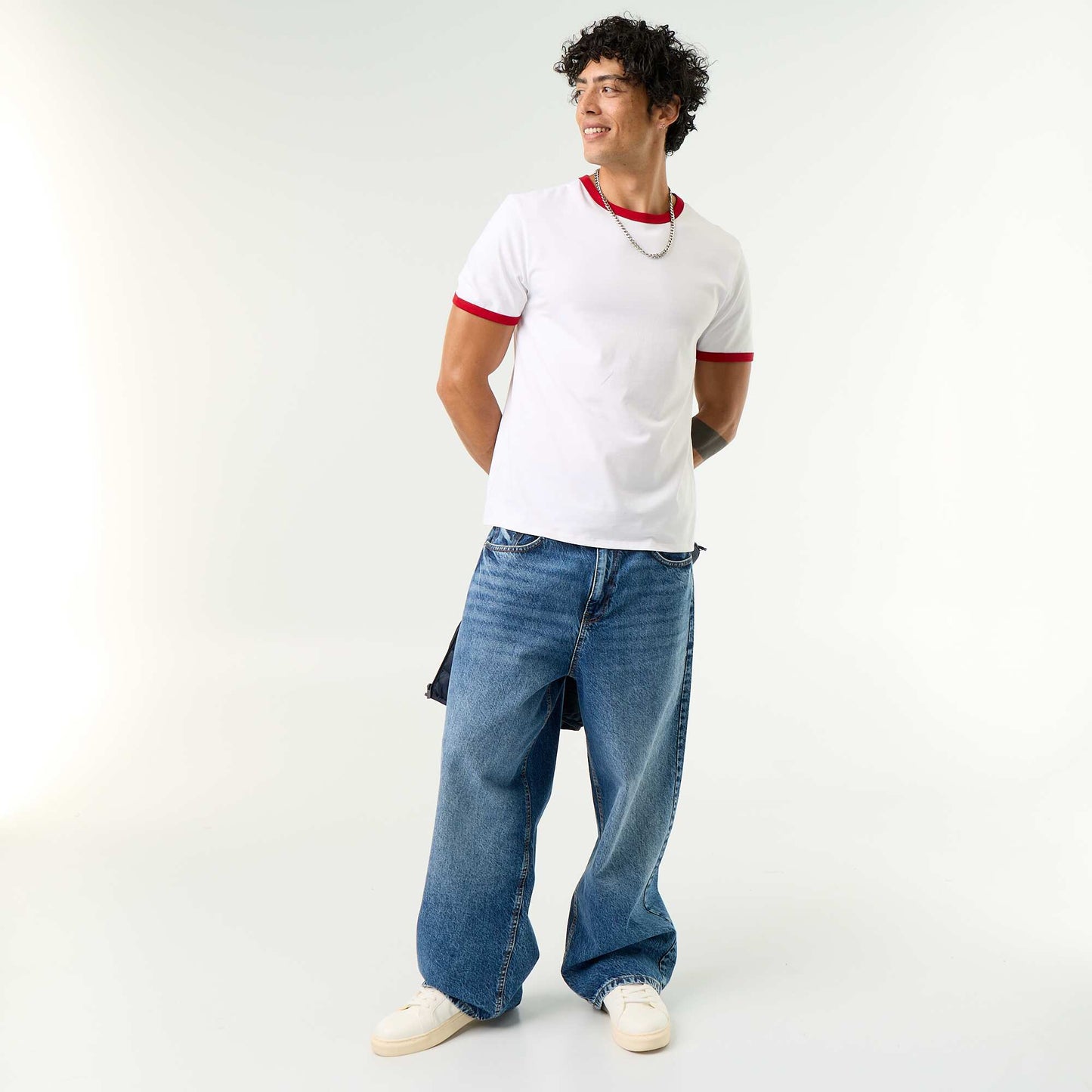 Short-Sleeved T-shirt with Contrasting Trim RED