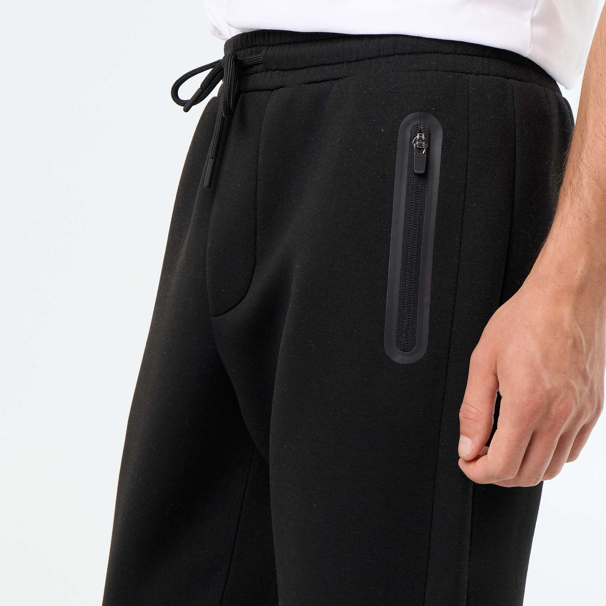 Fleece jogging bottoms with zipped pockets BLACK