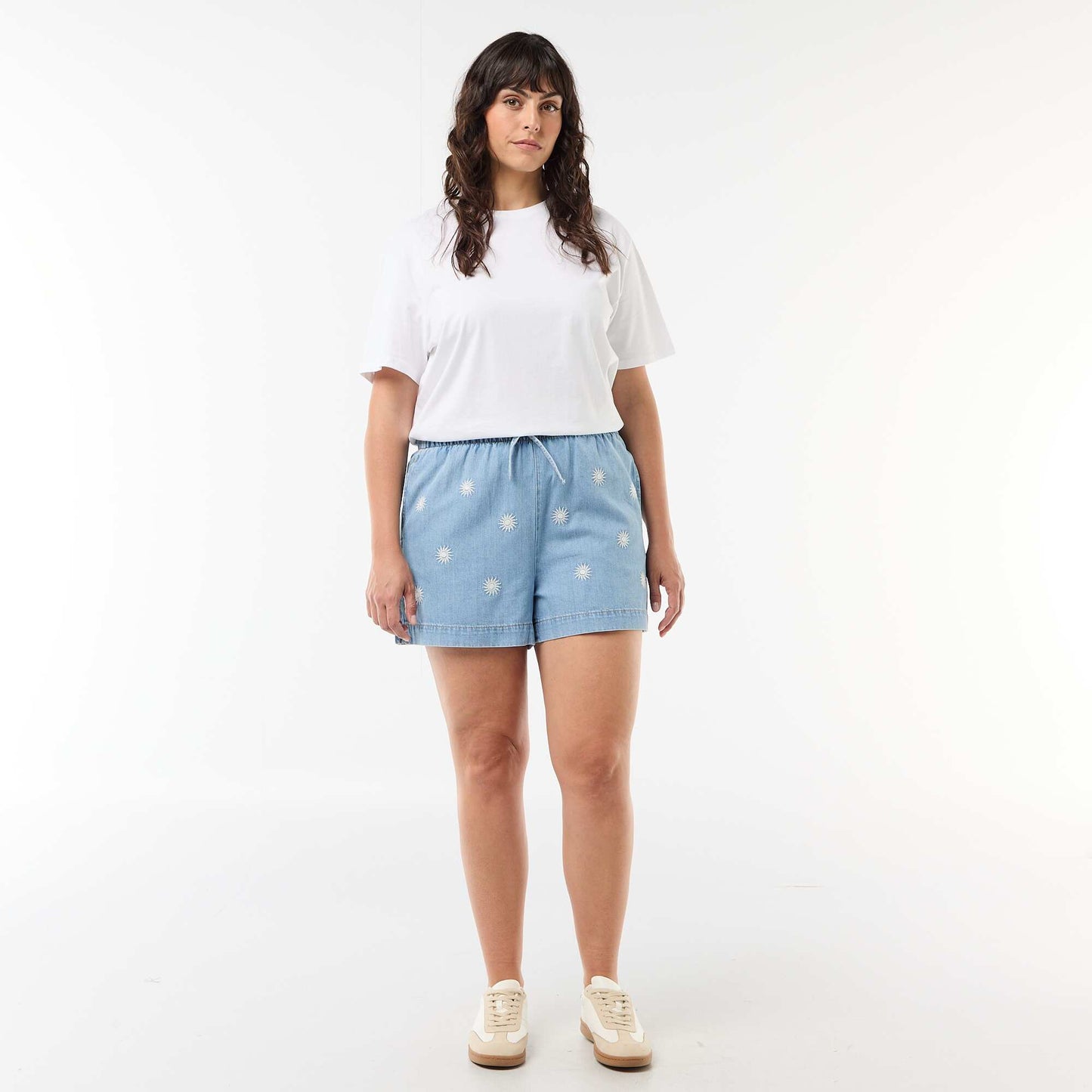 Sun-embroidered denim shorts BLUE