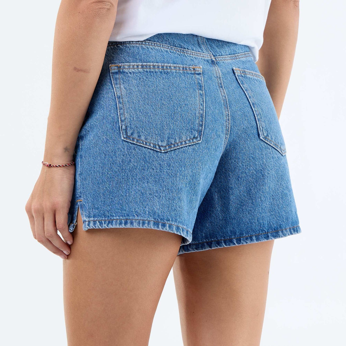 Embroidered Denim Shorts BLUE