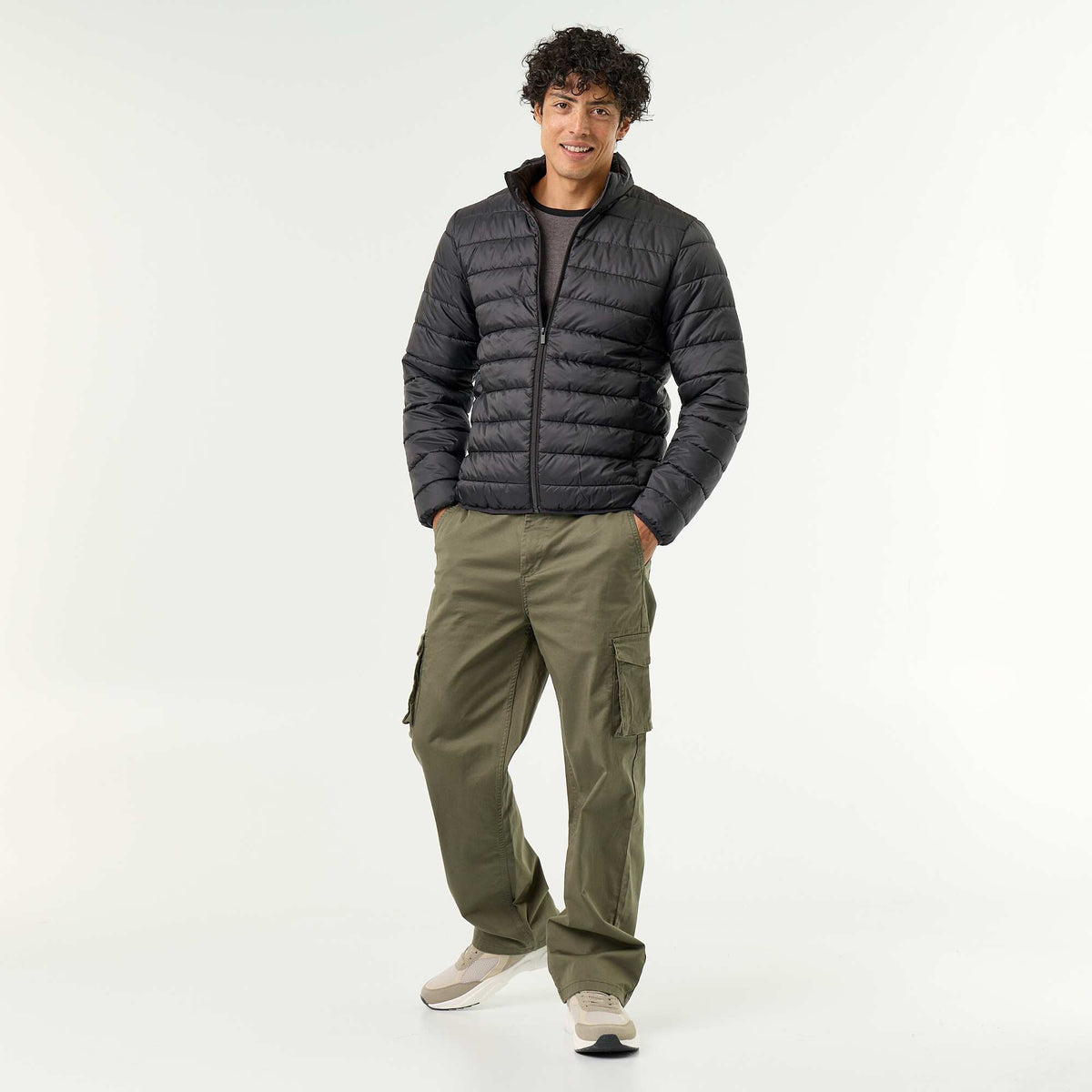 Lightweight puffer jacket with zip opening BLACK