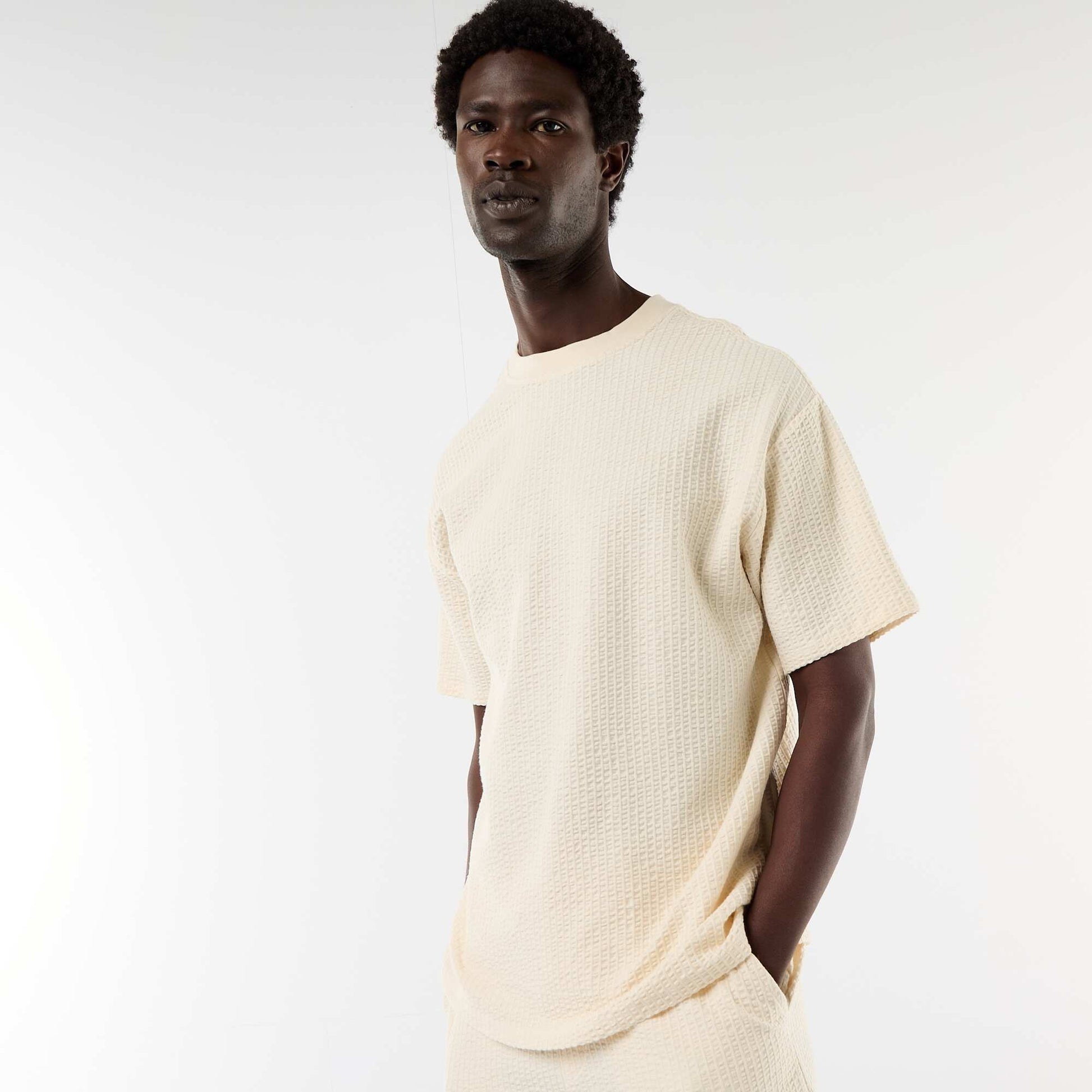Honeycomb Knit Short-Sleeve Printed T-shirt WHITE