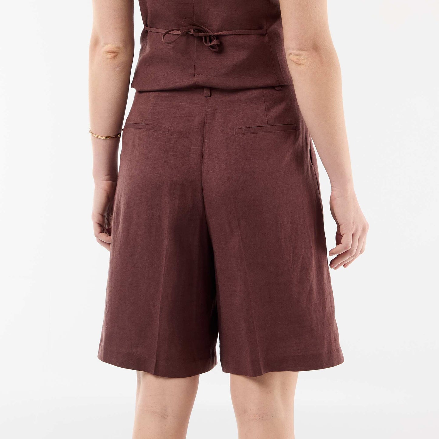 Pleated Wide-Leg Shorts BROWN