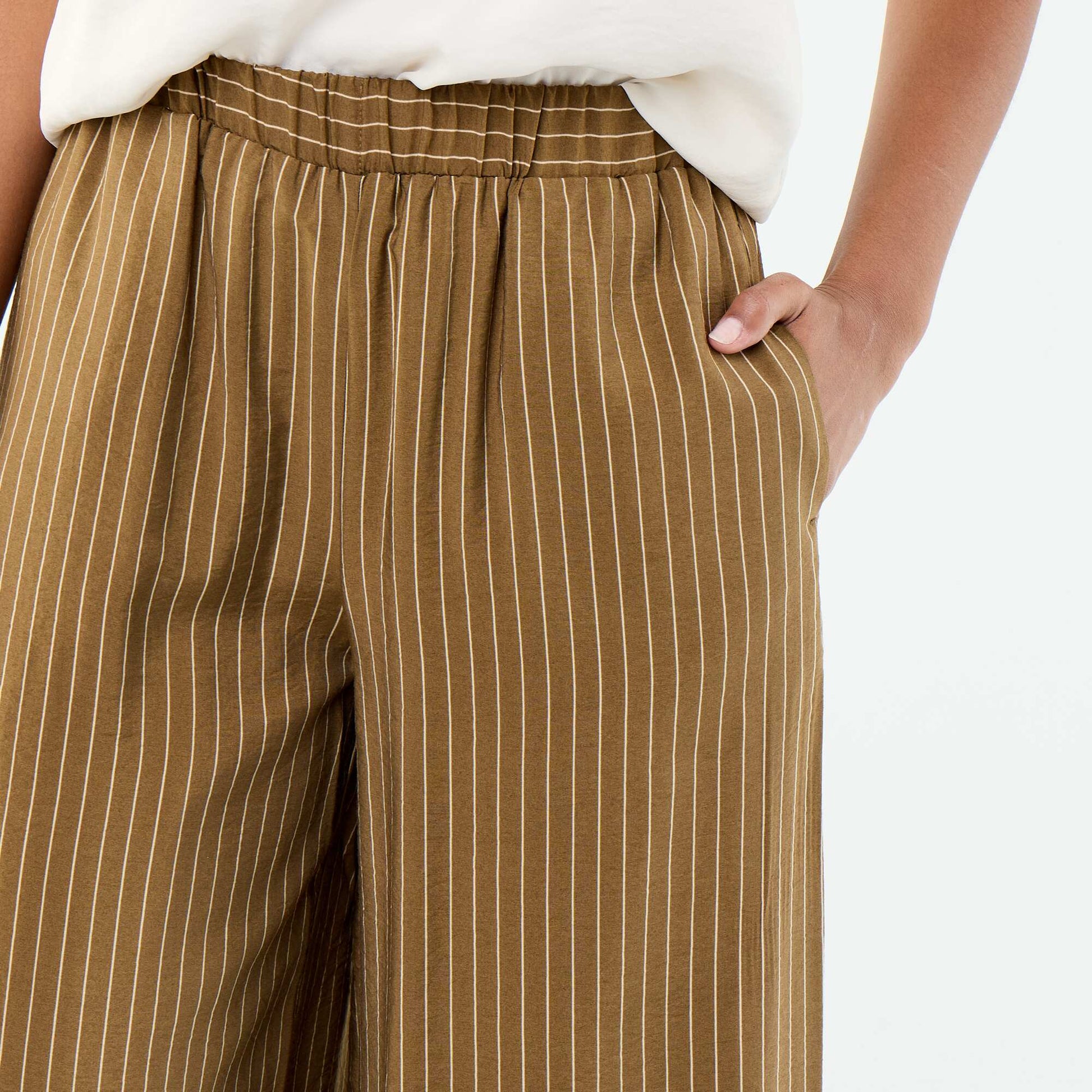 Wide-leg trousers with 2 pockets KHAKI