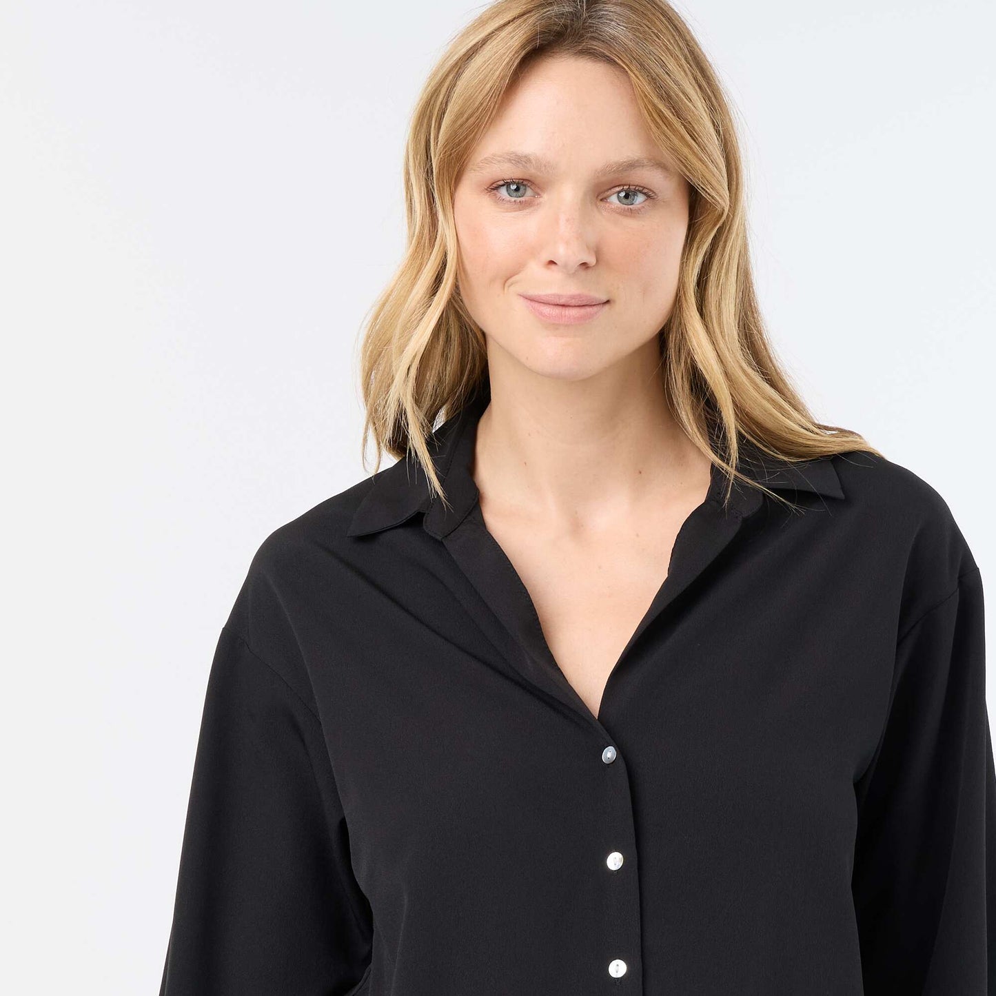 Plain Flowy Blouse BLACK