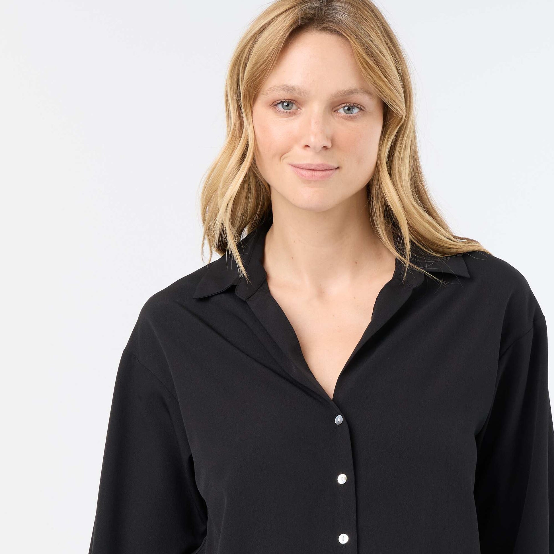 Plain Flowy Blouse BLACK