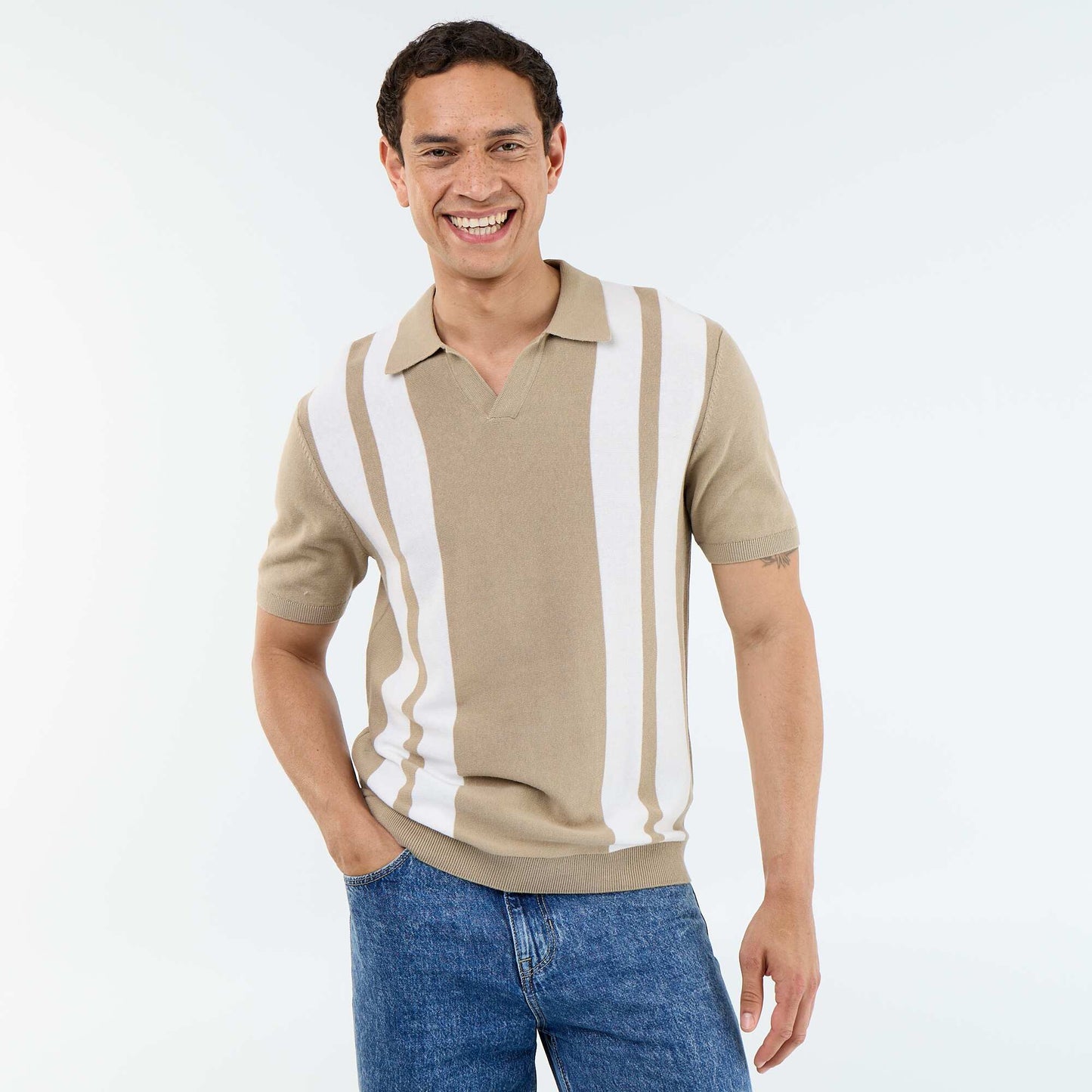 Short-Sleeved Buttonless Collar Polo Shirt BEIGE