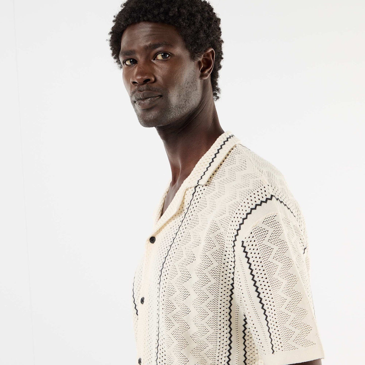 Short-Sleeved Textured Knit Shirt BEIGE