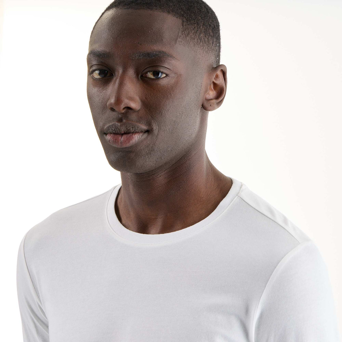 Plain Long-Sleeved T-Shirt WHITE