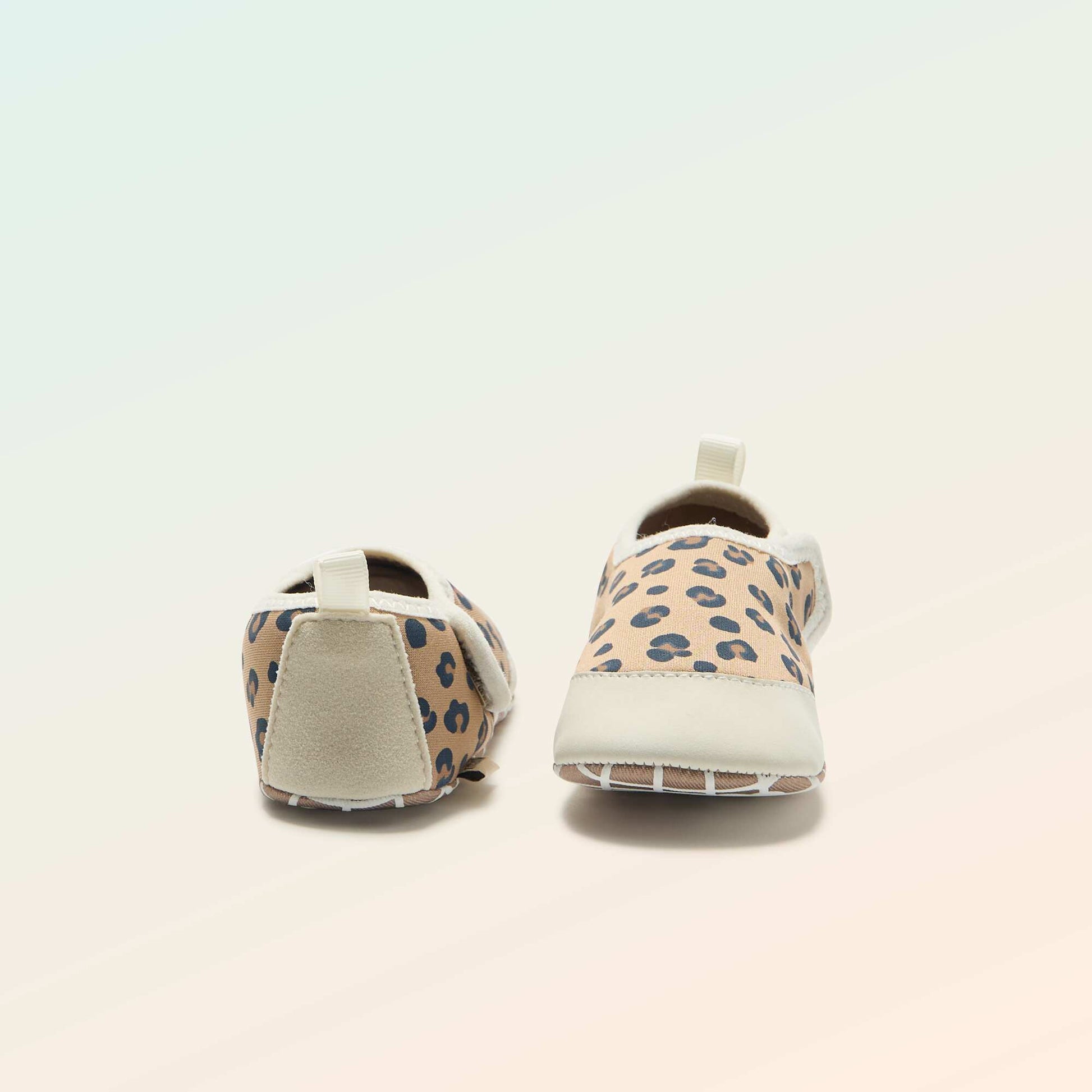 Motor Skills Stage 2 'Crawling' Booties - Kitchoun BEIGE