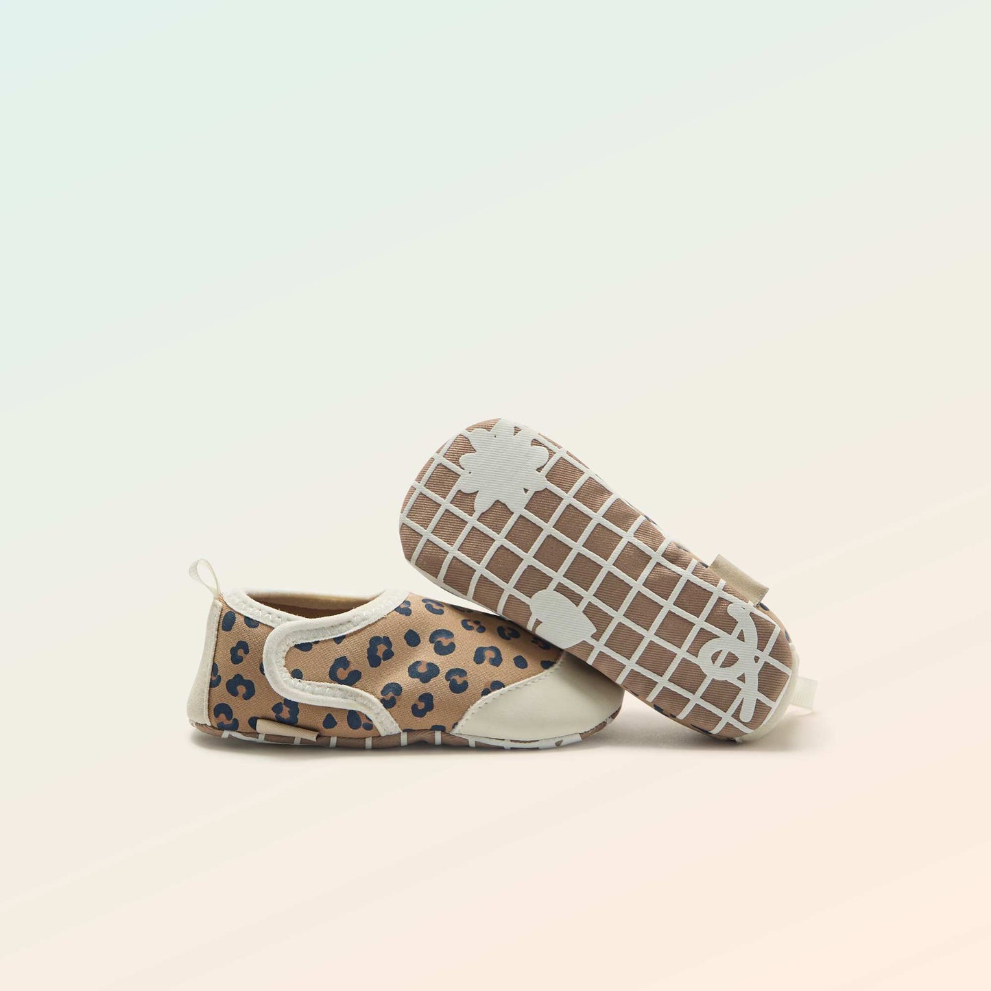 Motor Skills Stage 2 'Crawling' Booties - Kitchoun BEIGE