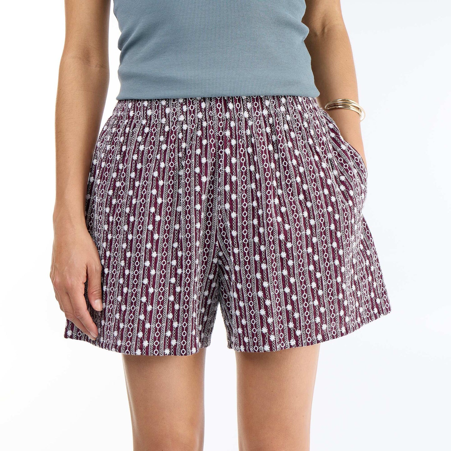 Embroidered shorts with elasticated waist PINK