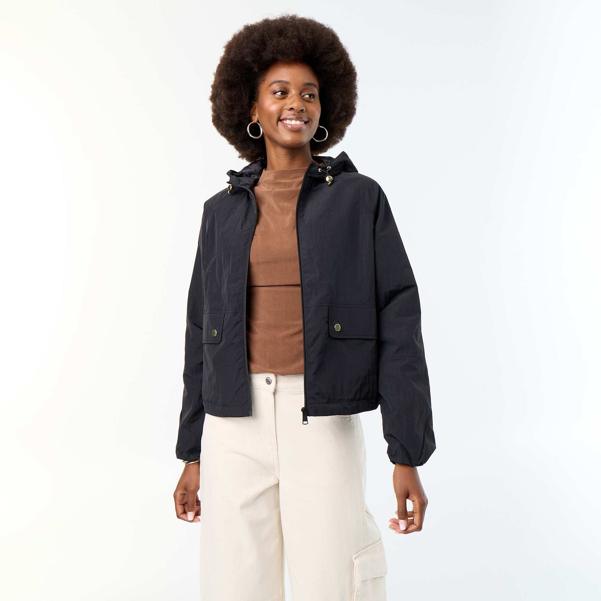 Windbreaker jacket with hood and flap pockets BLACK