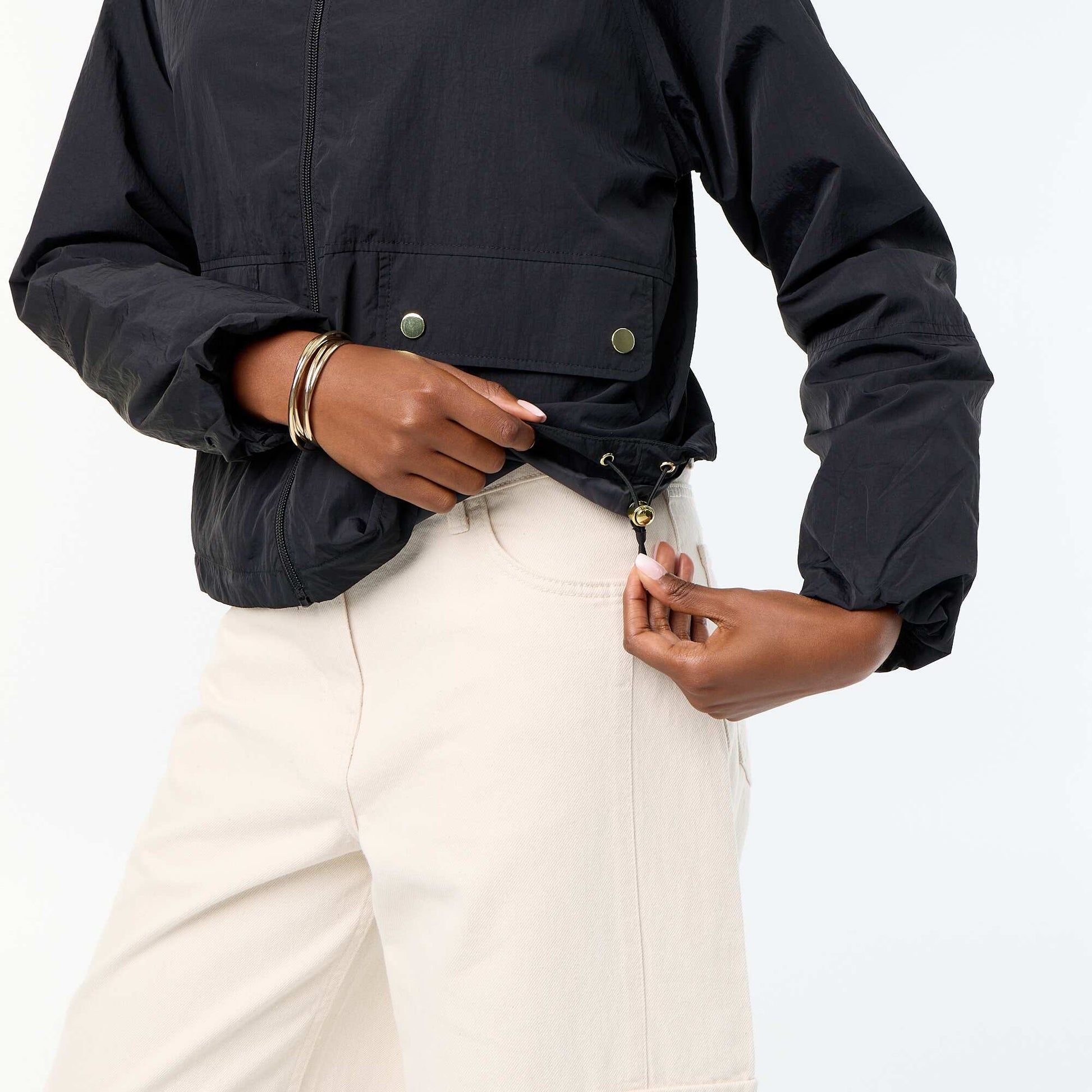 Windbreaker jacket with hood and flap pockets BLACK