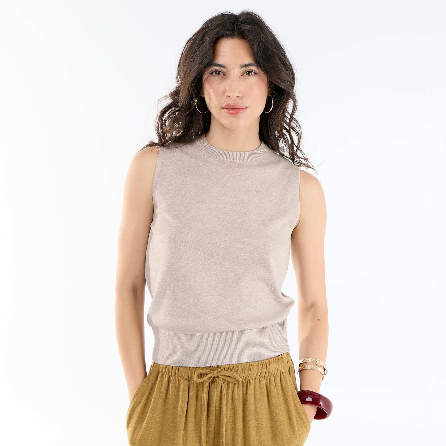 Sleeveless Round-Neck Sweater BEIGE