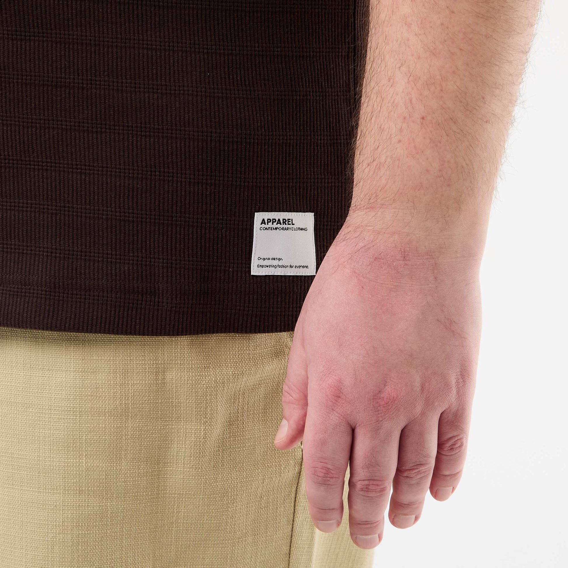 Textured Ribbed T-shirt BROWN