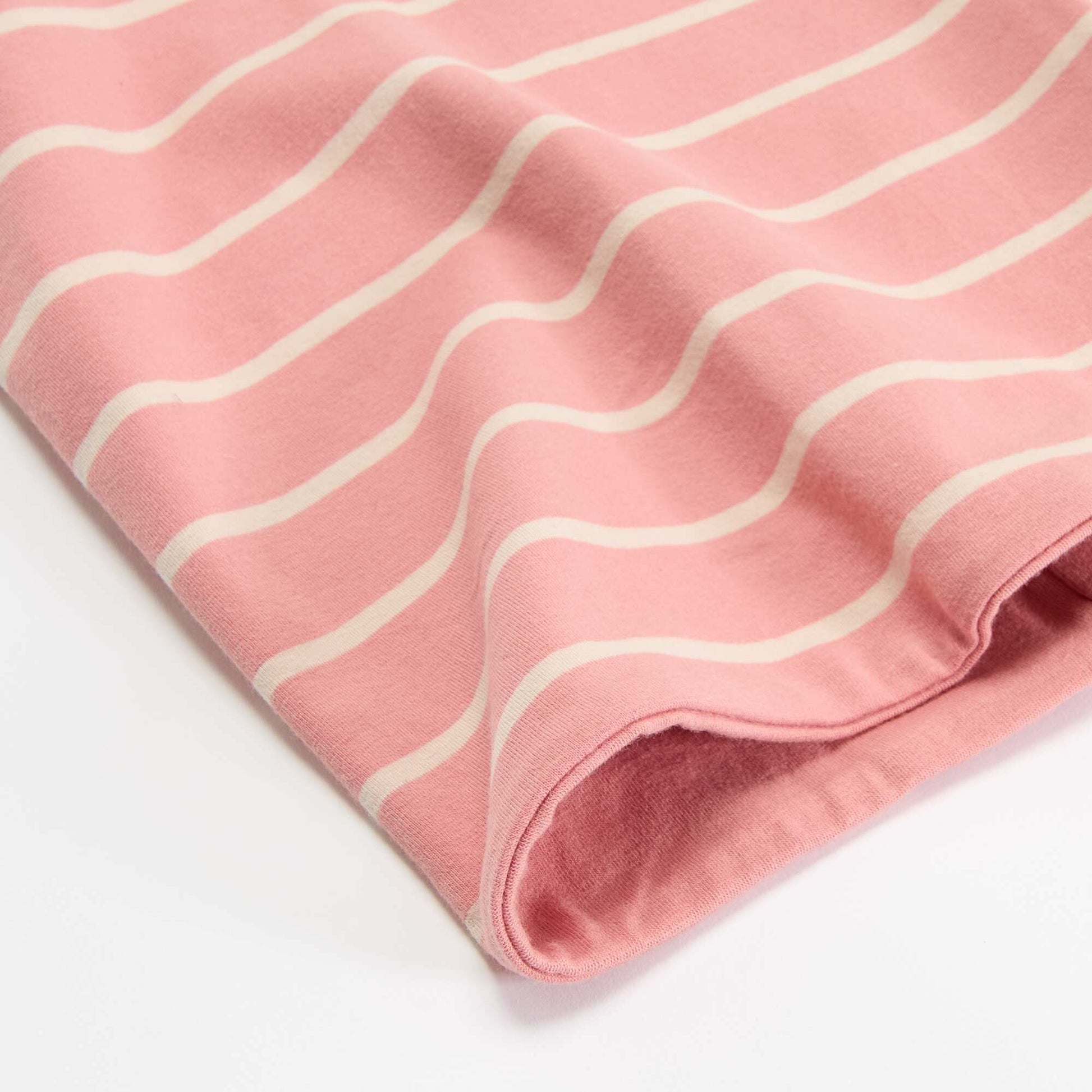 Pull-on Reversible Snood PINK