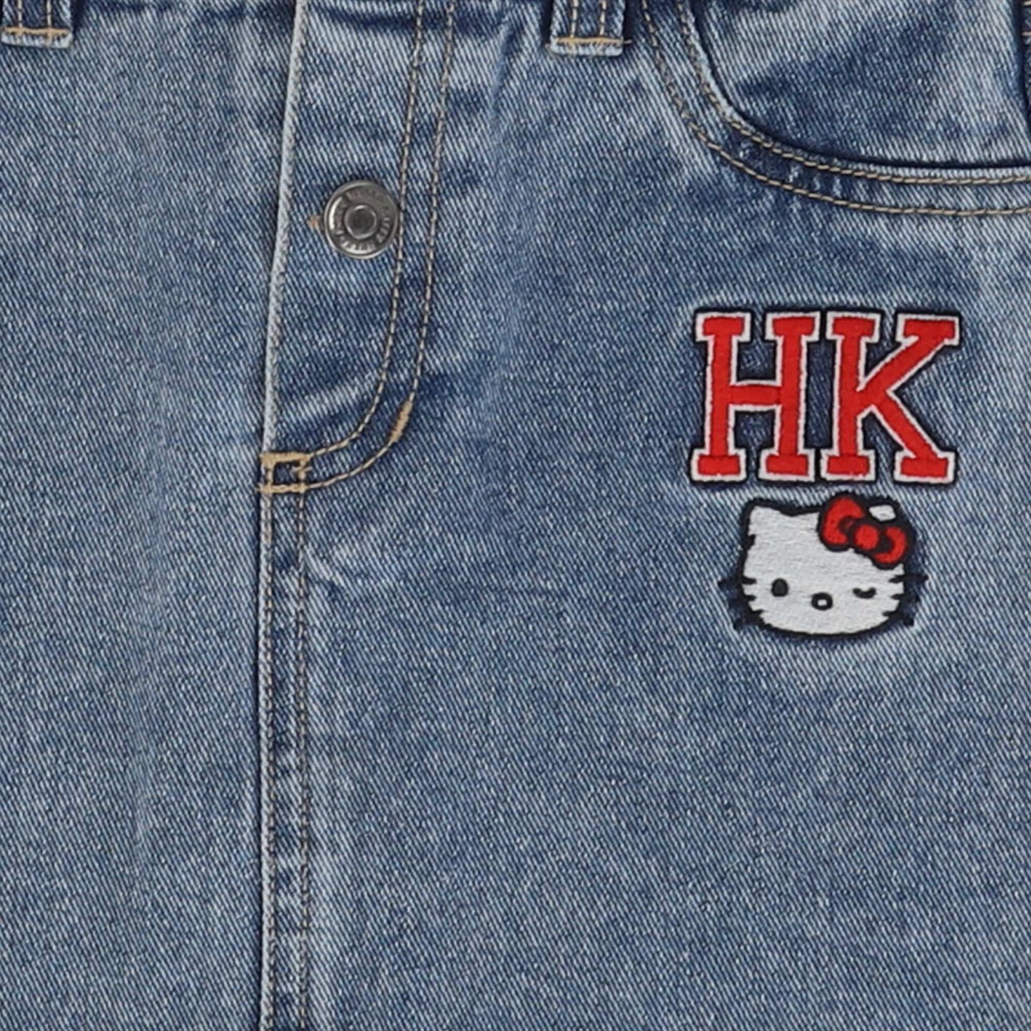 Denim skirt with embroidered 'Hello Kitty' patches BLUE