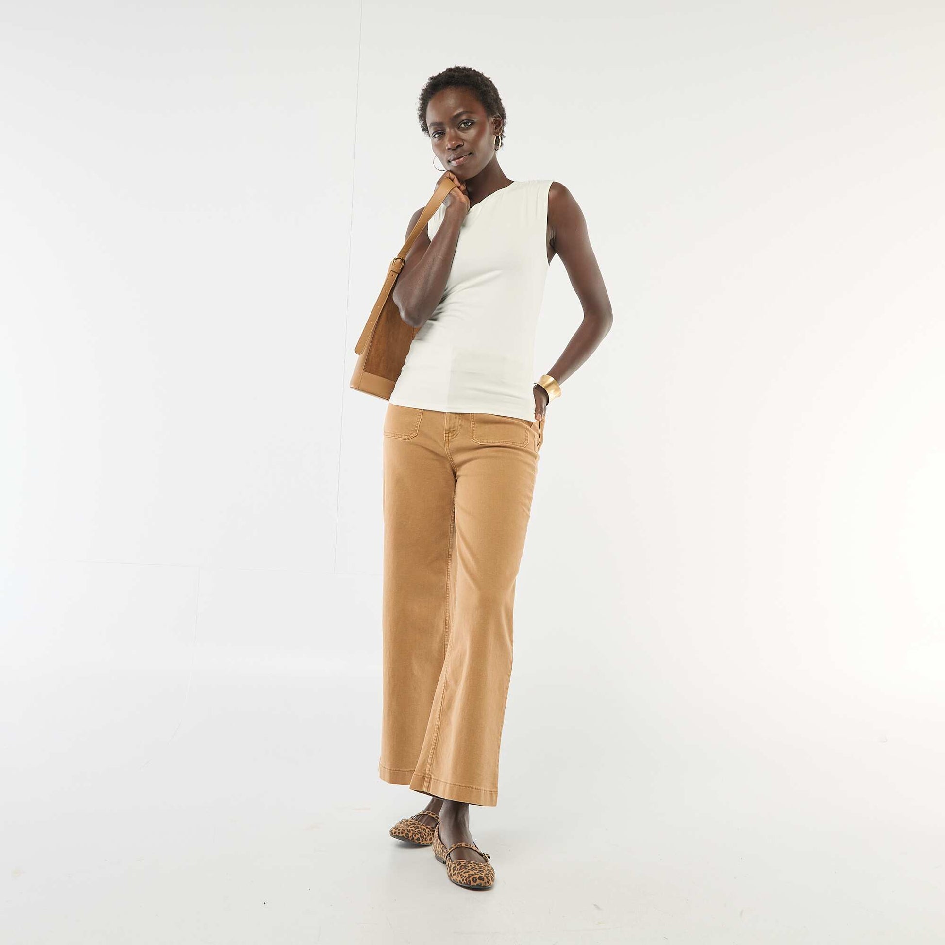 Asymmetrical Solid Stretch T-Shirt WHITE