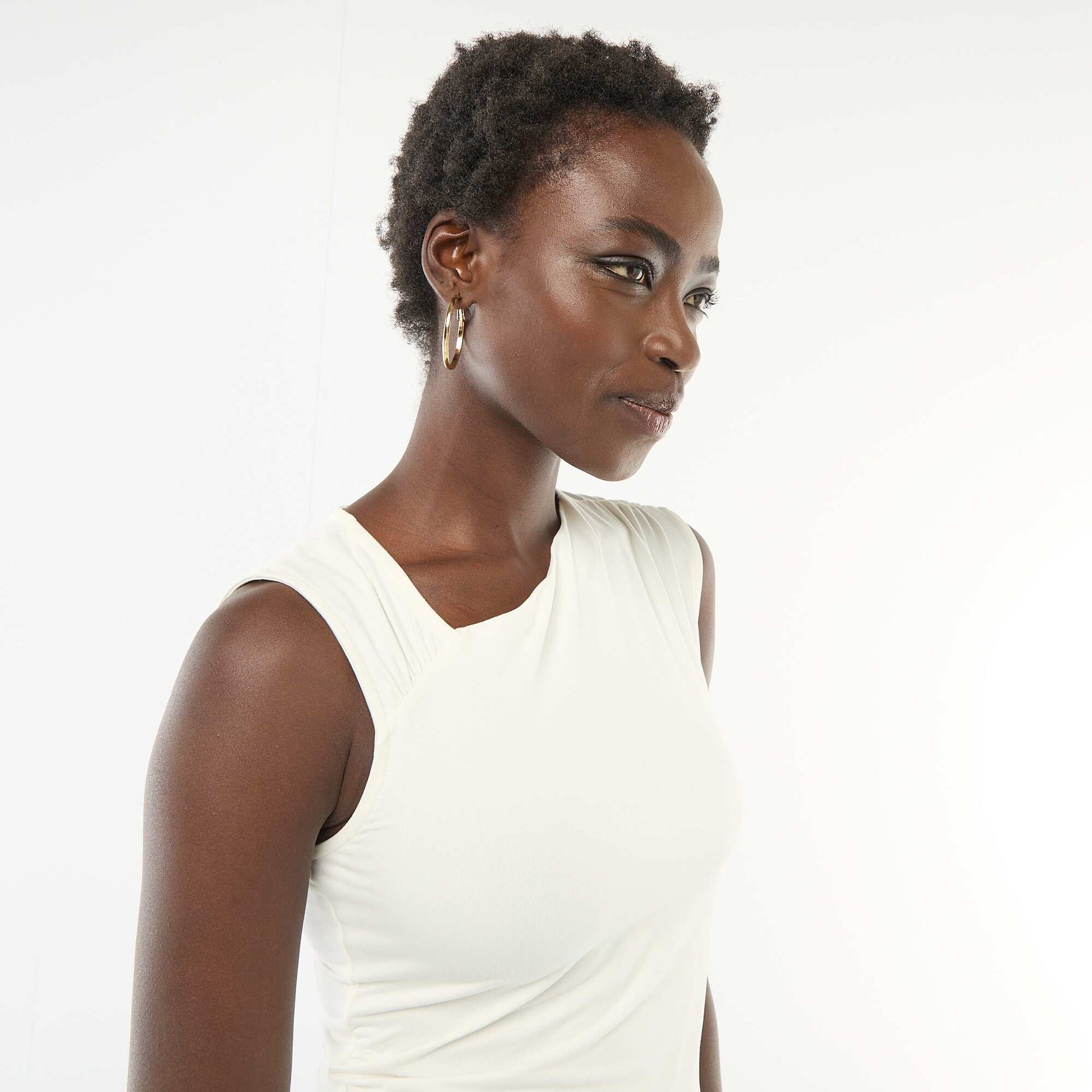 Asymmetrical Solid Stretch T-Shirt WHITE