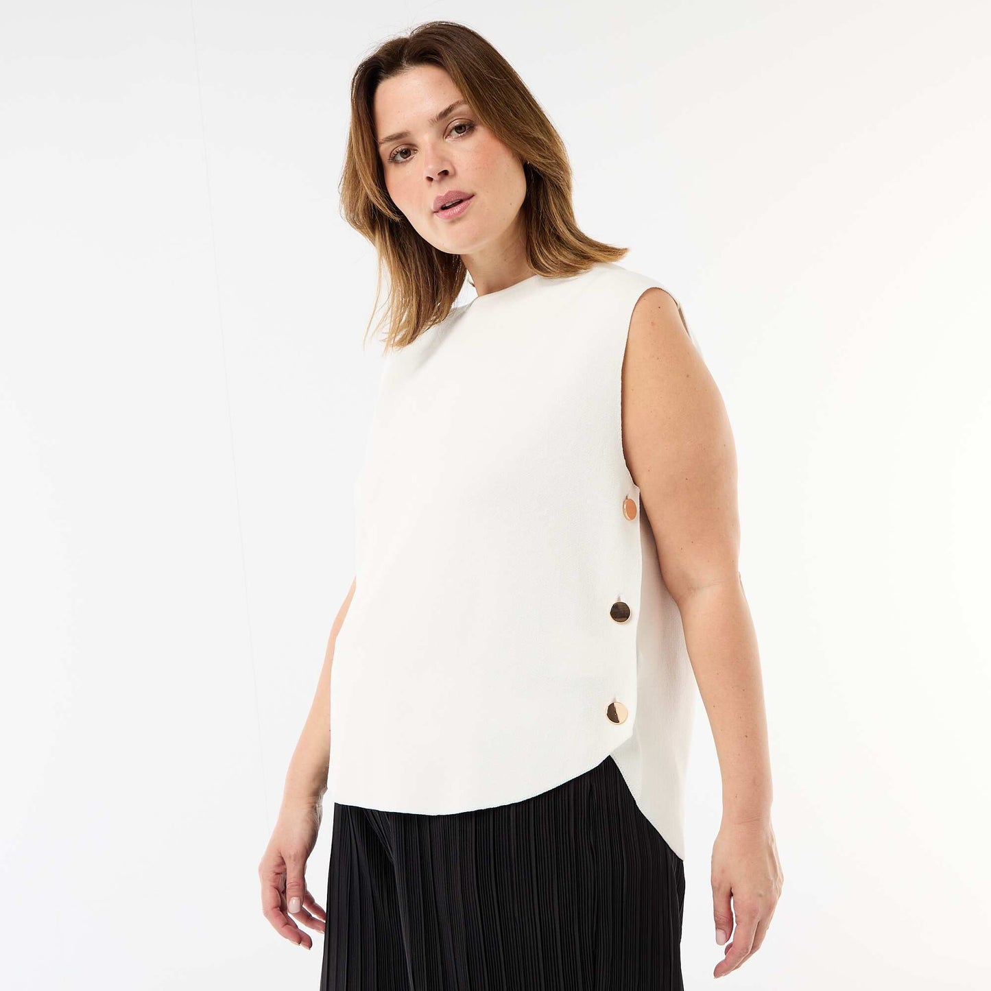 Sleeveless Sweater with Gold-Tone Side Buttons WHITE