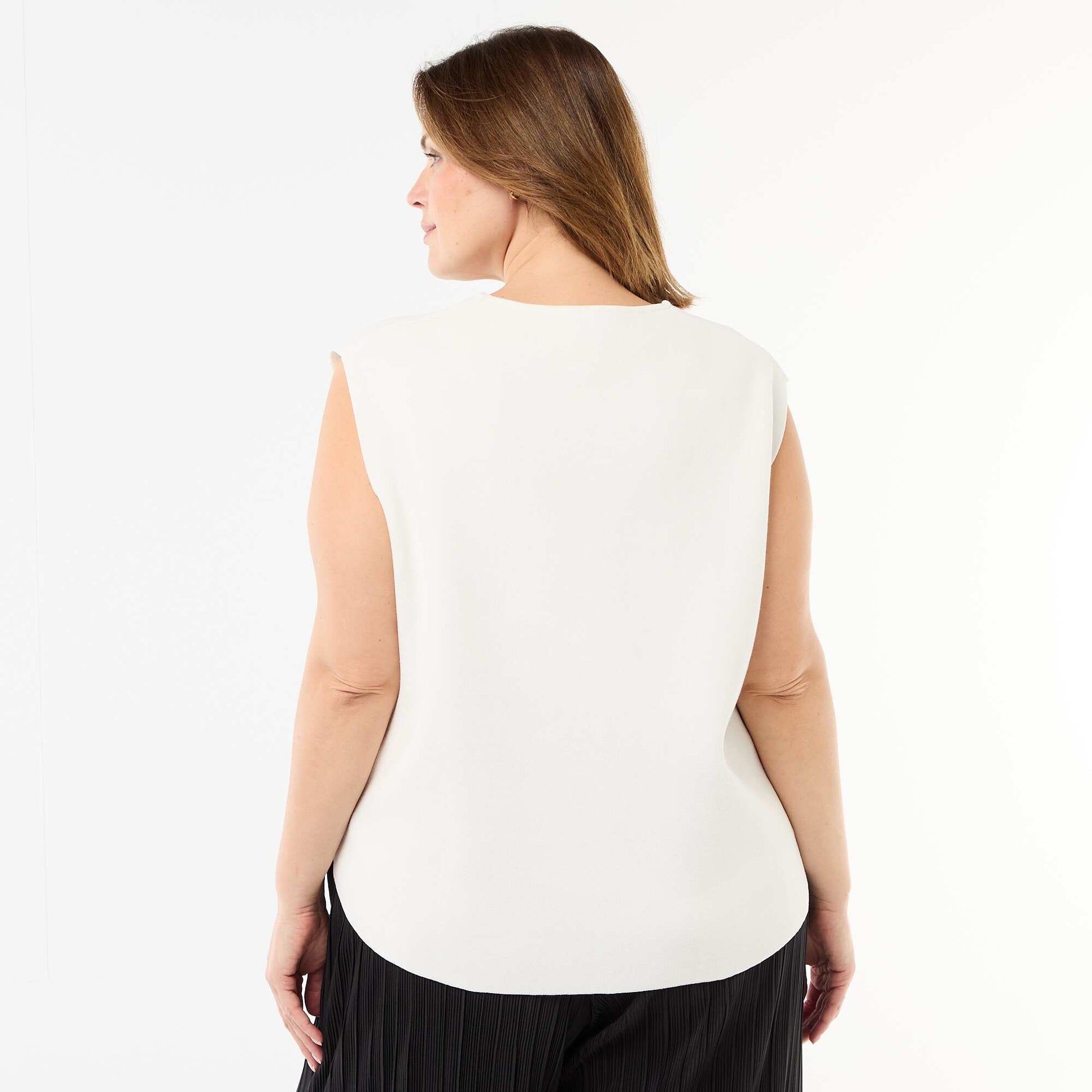 Sleeveless Sweater with Gold-Tone Side Buttons WHITE
