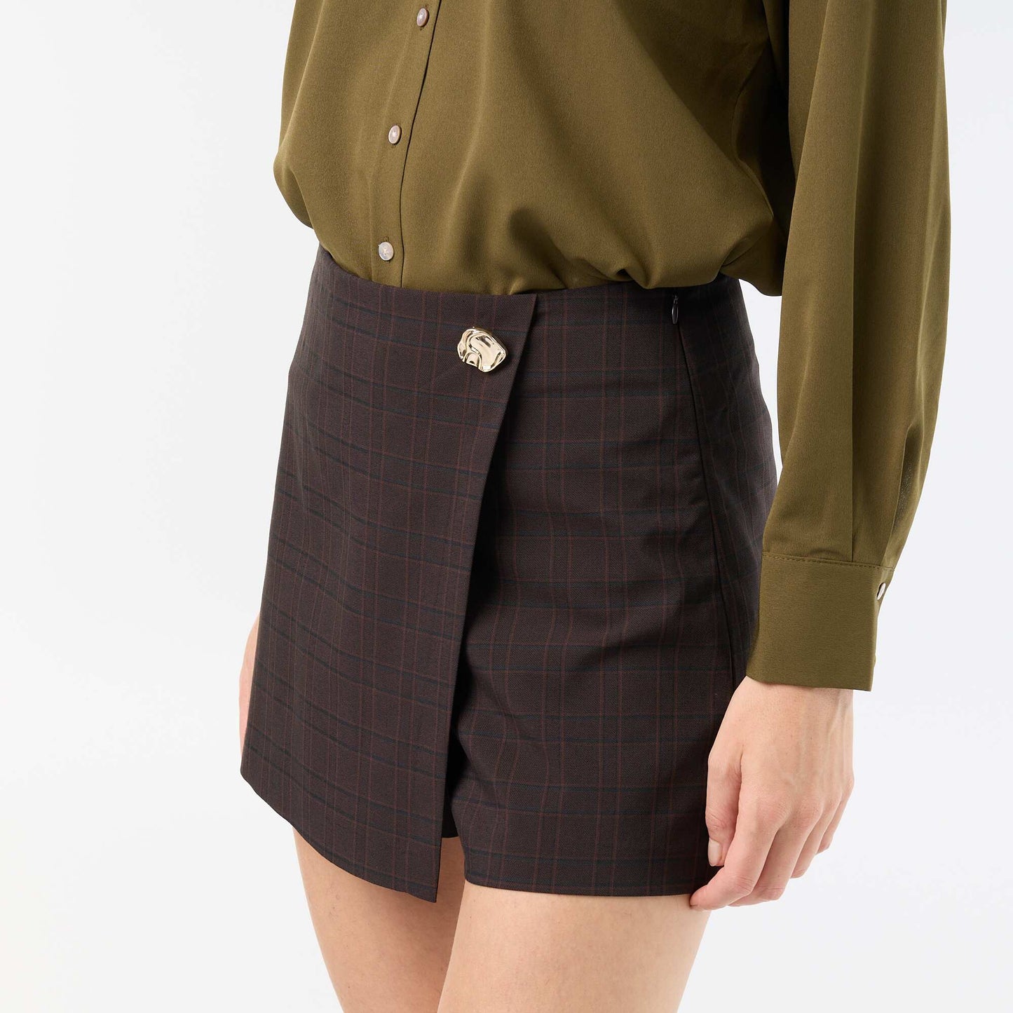 Skort with Decorative Jewel BROWN