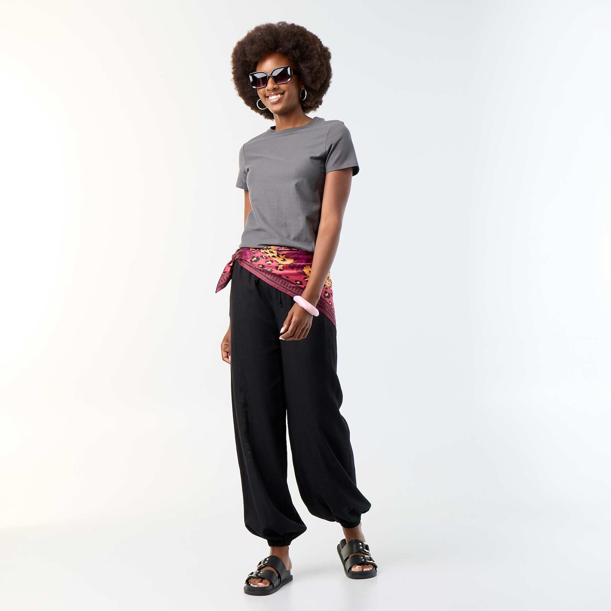 Solid Balloon Fit Pants with 2 Pockets BLACK