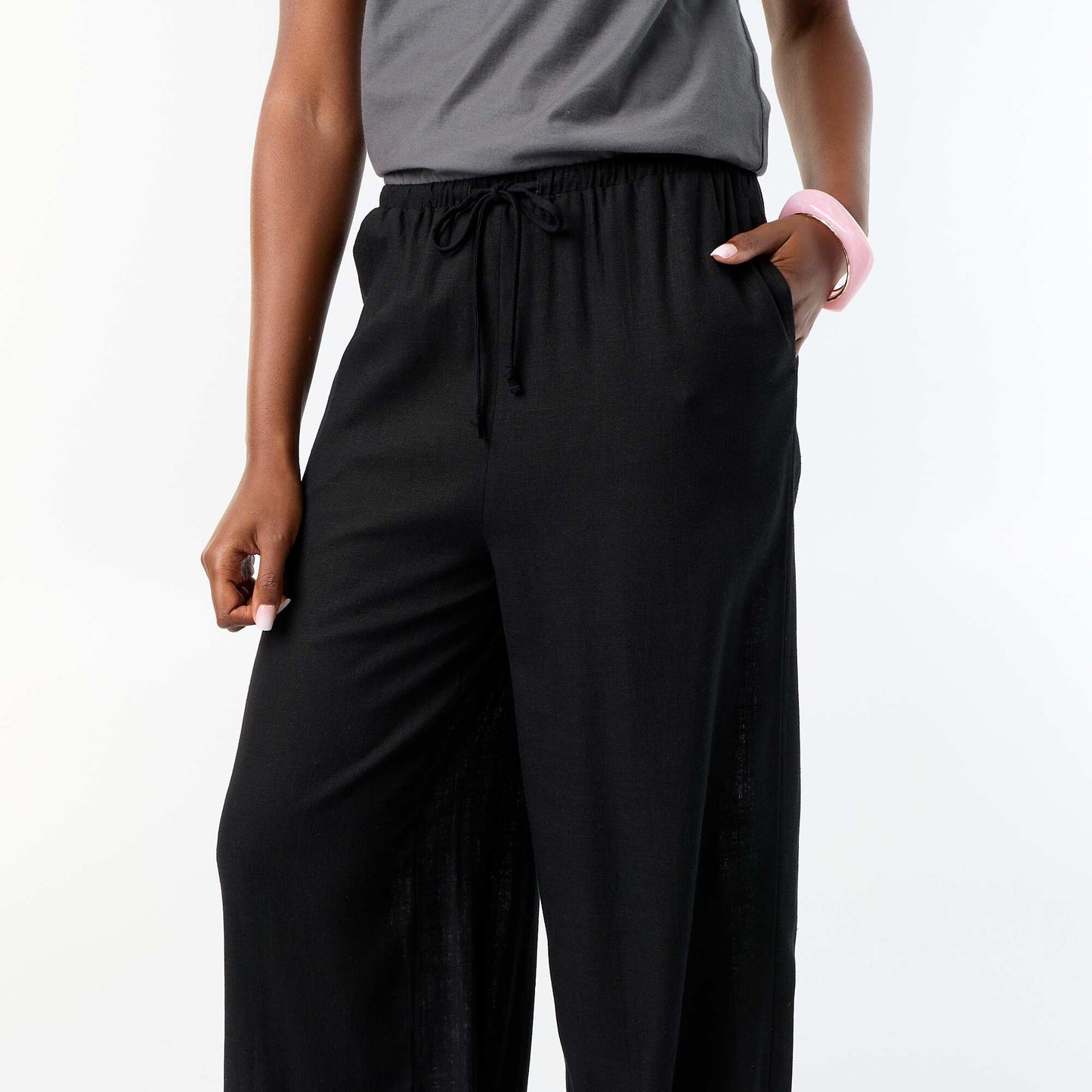 Solid Balloon Fit Pants with 2 Pockets BLACK