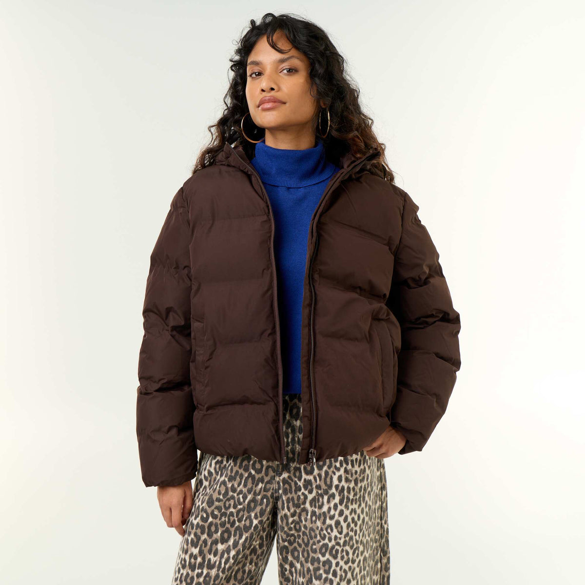 Hooded quilted puffer jacket BROWN