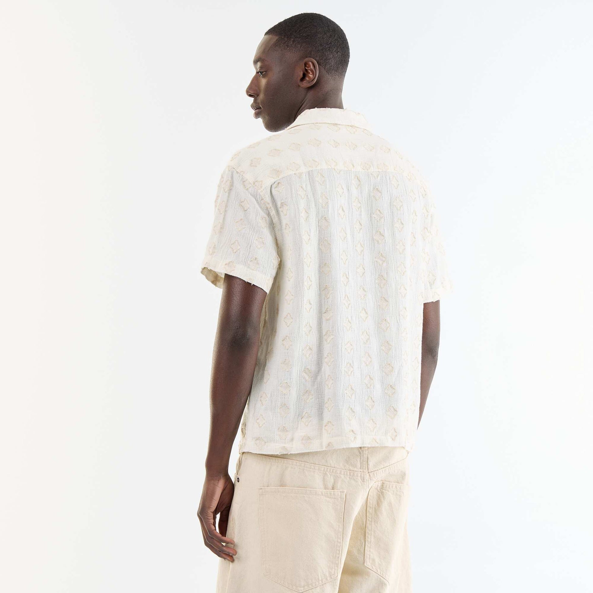 Short-sleeved fancy knit shirt with embroidery BEIGE