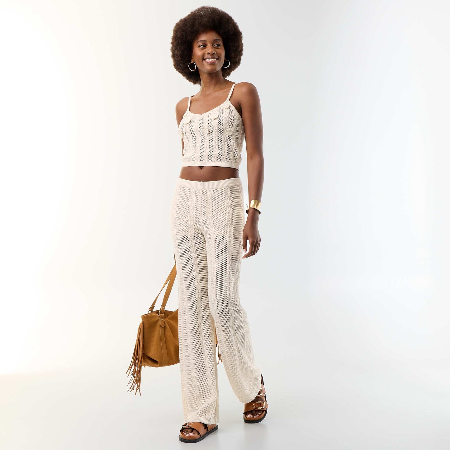 Crocheted tank top with embroidered flowers BEIGE