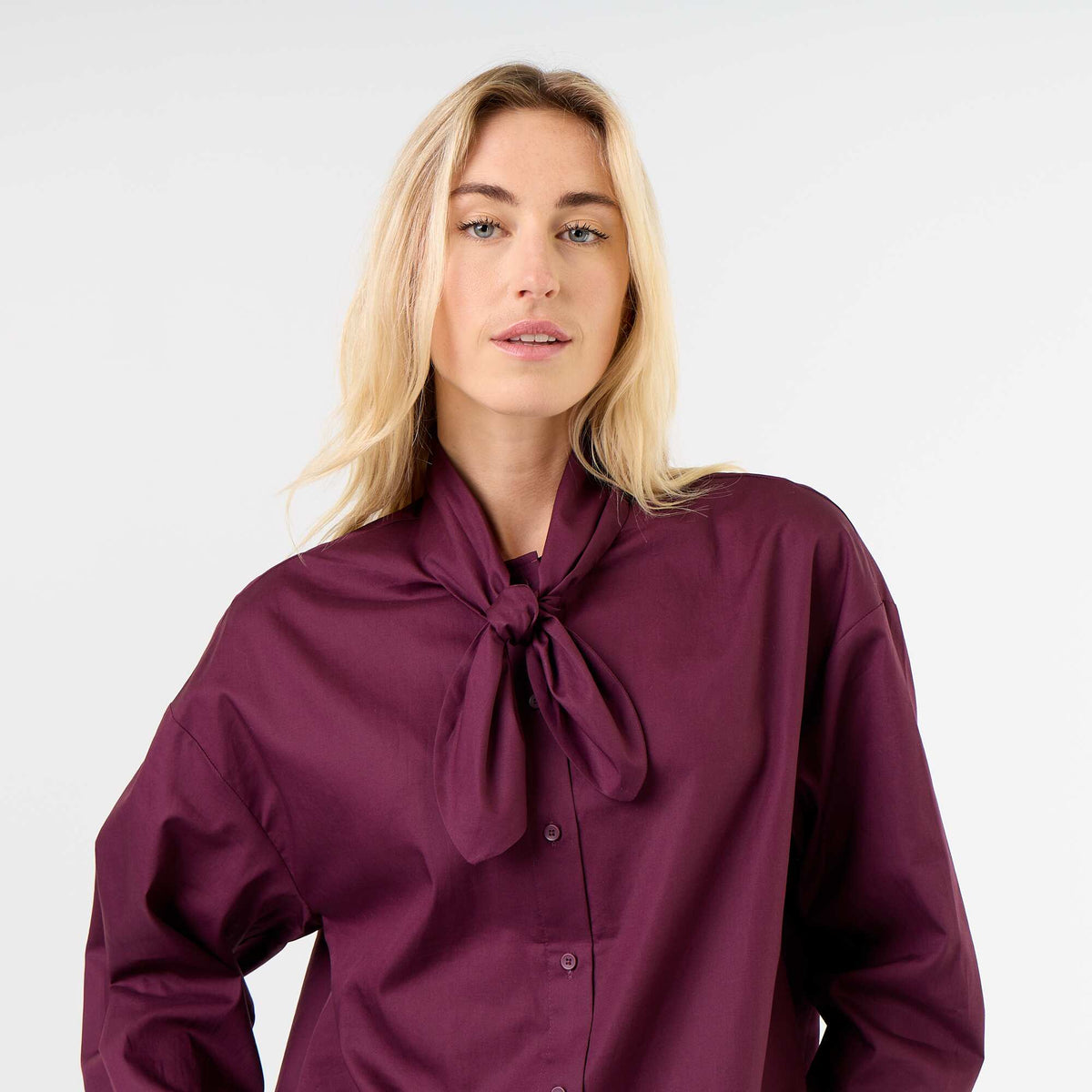 Loose long-sleeved shirt with pussy-bow collar PINK