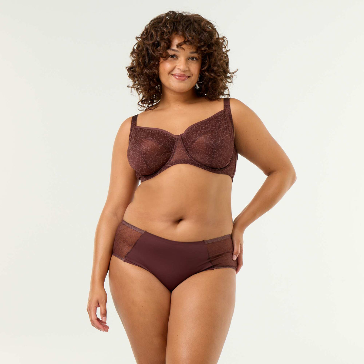 High-waisted microfiber briefs with lace BROWN