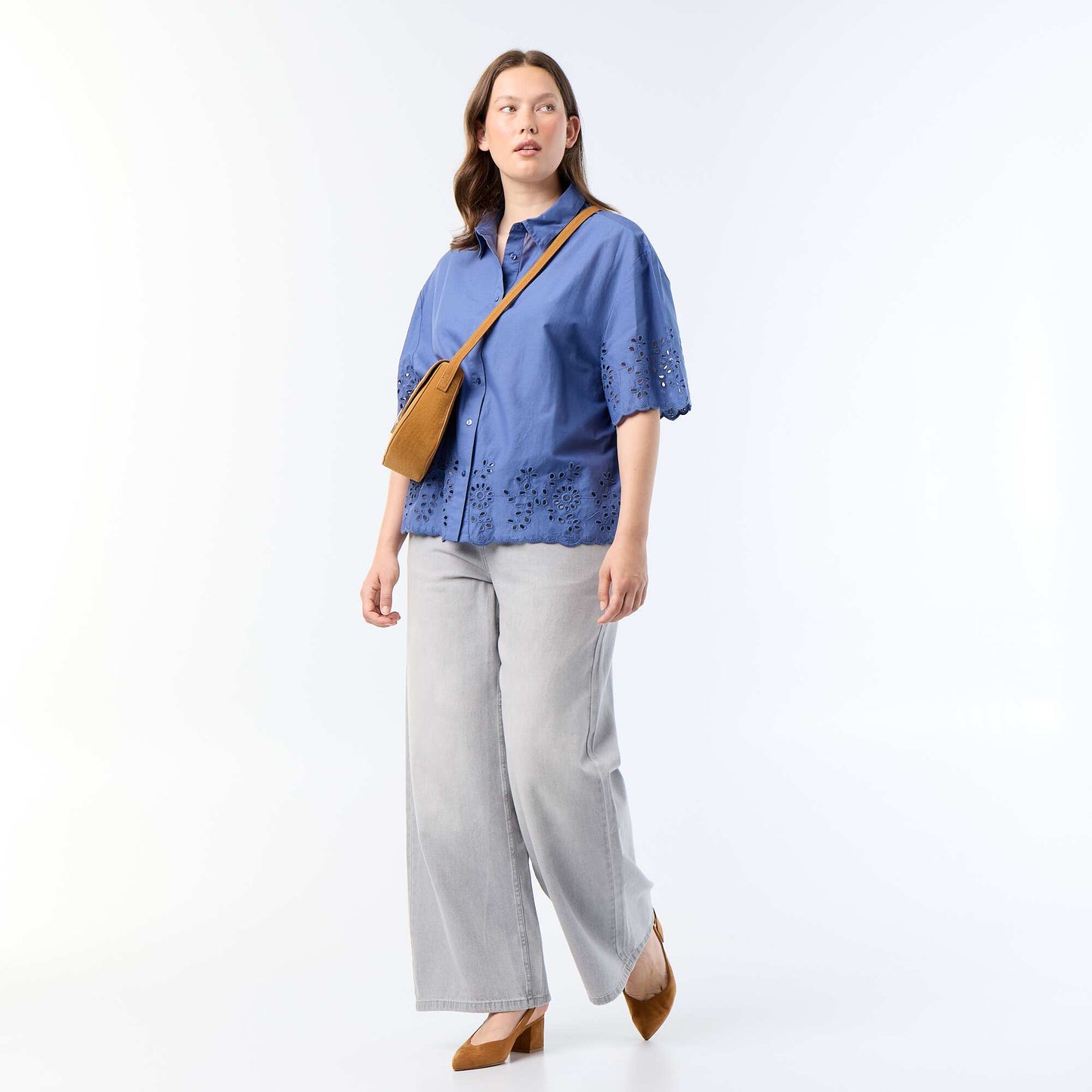 Short-sleeved blouse with openwork embroidery BLUE