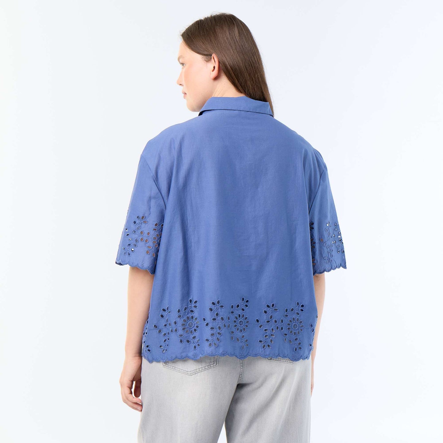 Short-sleeved blouse with openwork embroidery BLUE