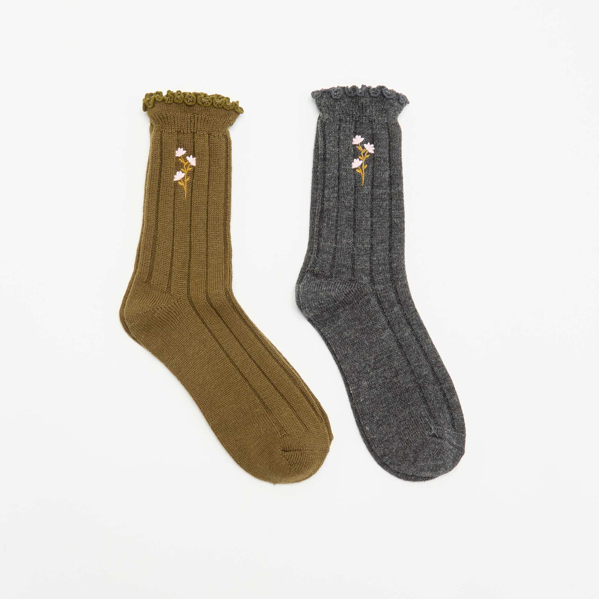 Pack of 2 Pairs of Embroidered Ankle Socks GREY
