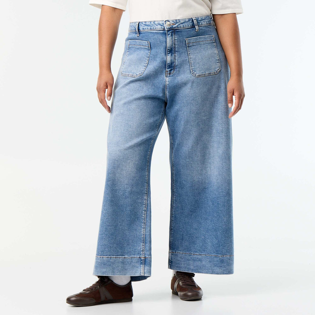 Wide-leg jeans with patch pockets BLUE