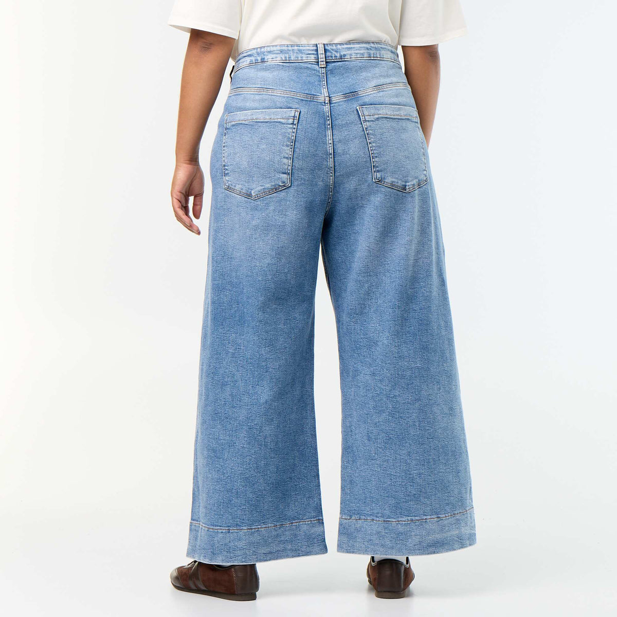 Wide-leg jeans with patch pockets BLUE