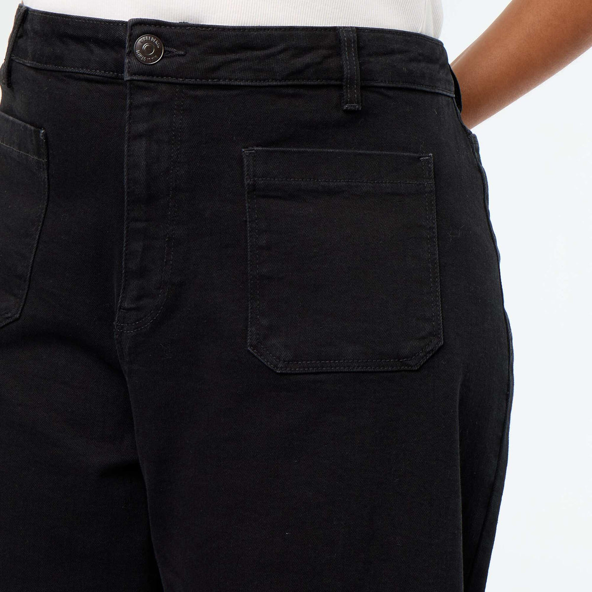 Wide-leg jeans with patch pockets BLACK