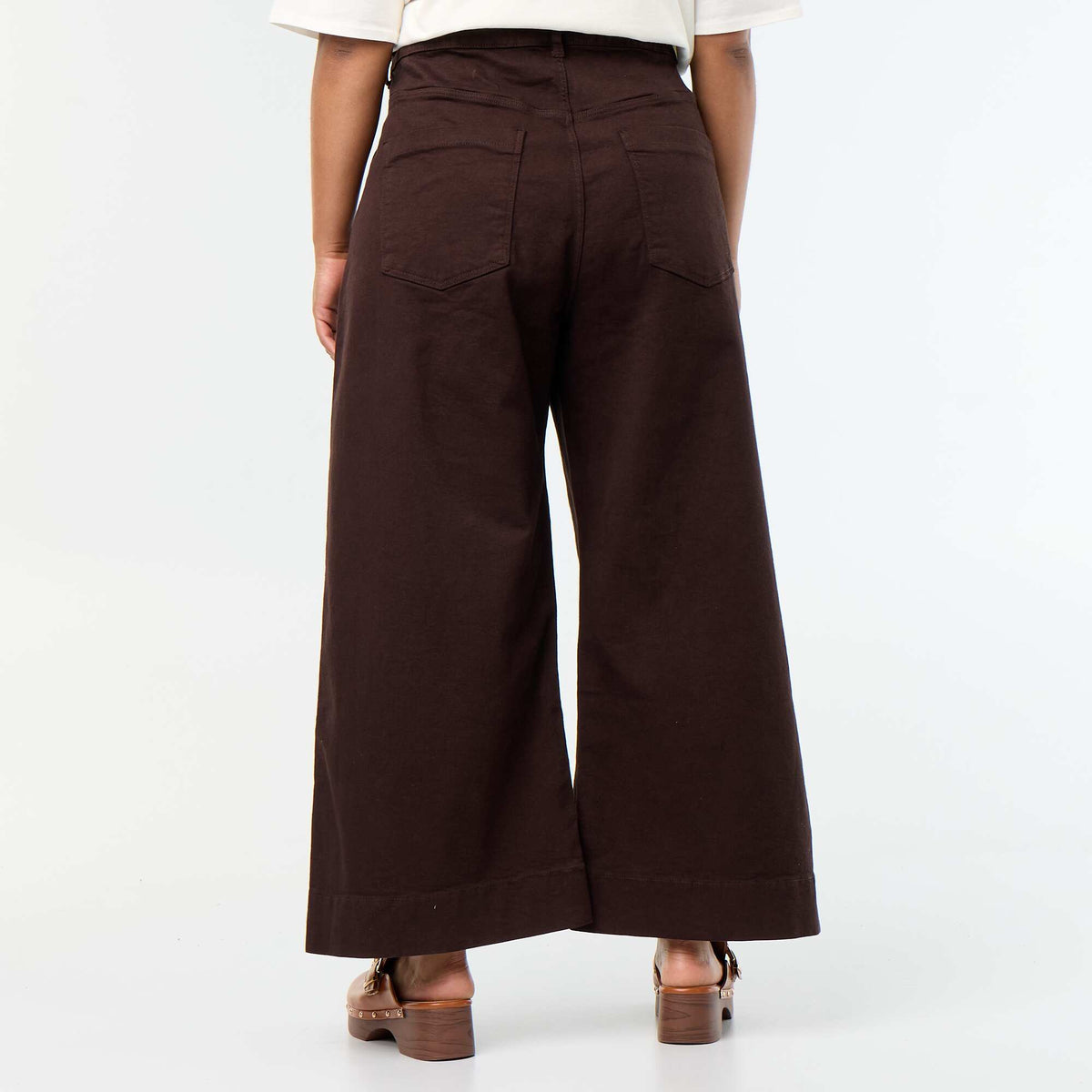 Wide-leg jeans with patch pockets BROWN