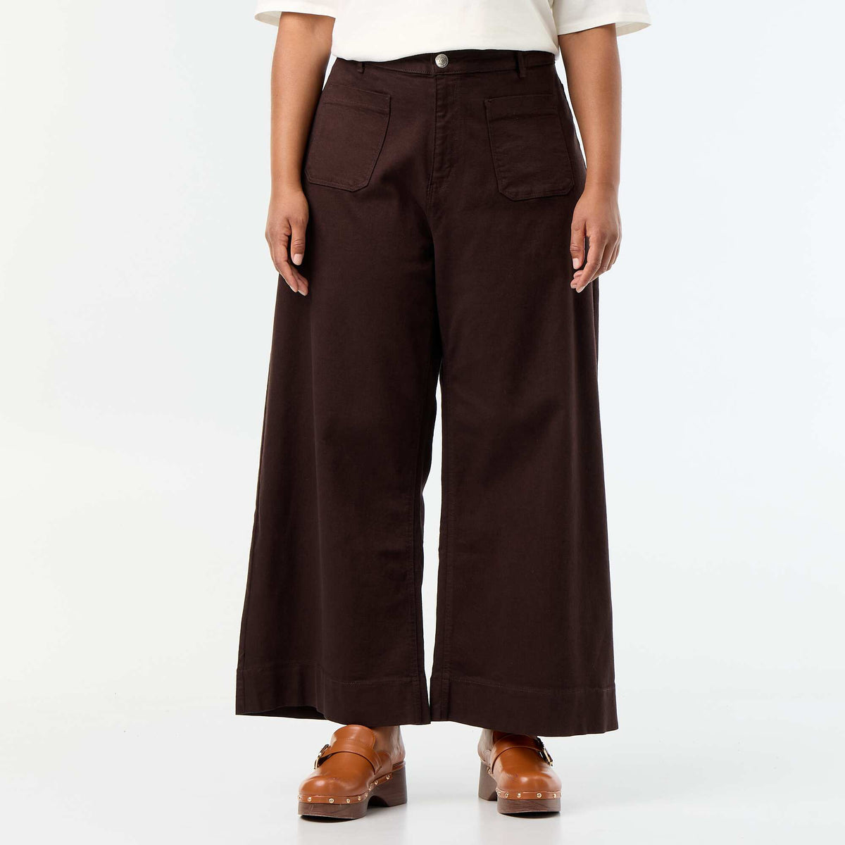 Wide-leg jeans with patch pockets BROWN