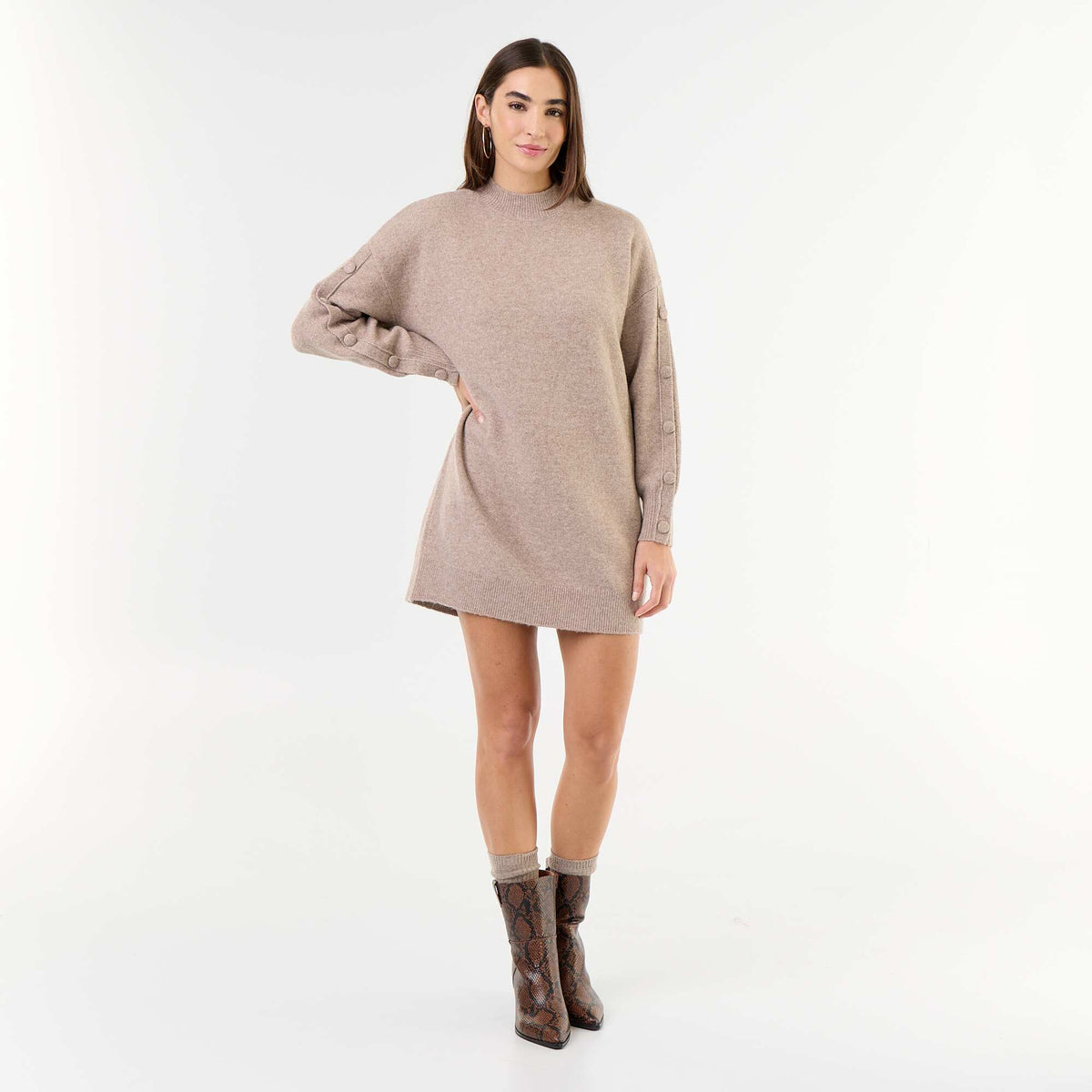 Short knit dress with button detail sleeves BEIGE